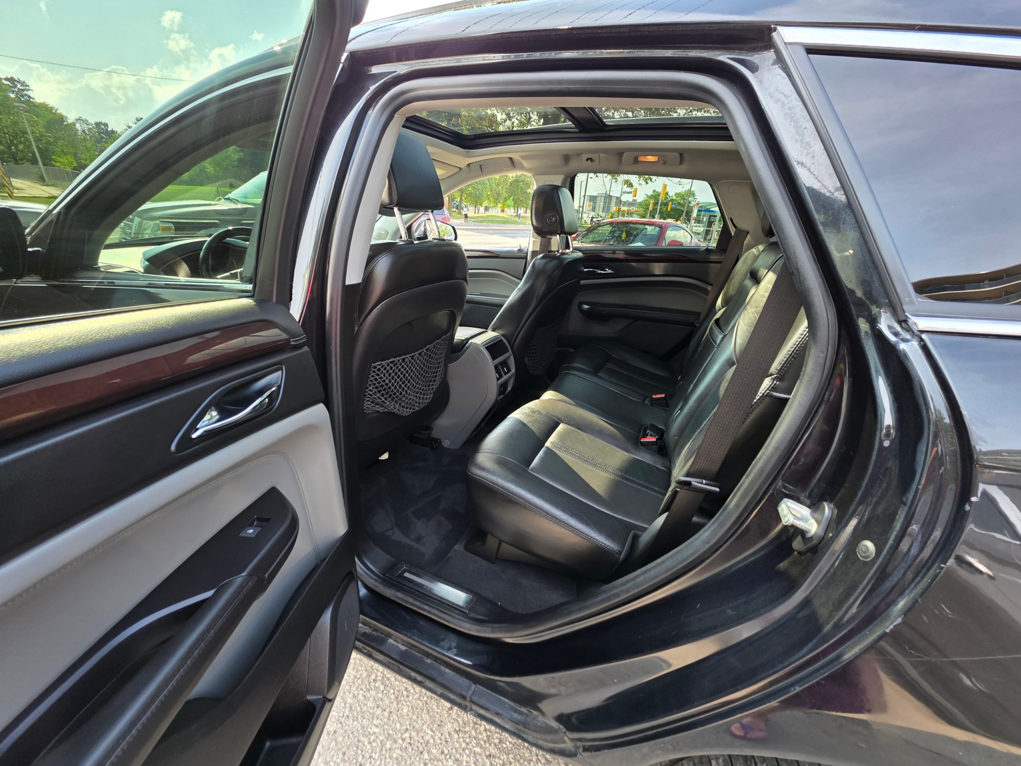 /artaautosales/2011-Cadillac-SRX-47905148381285434.jpg