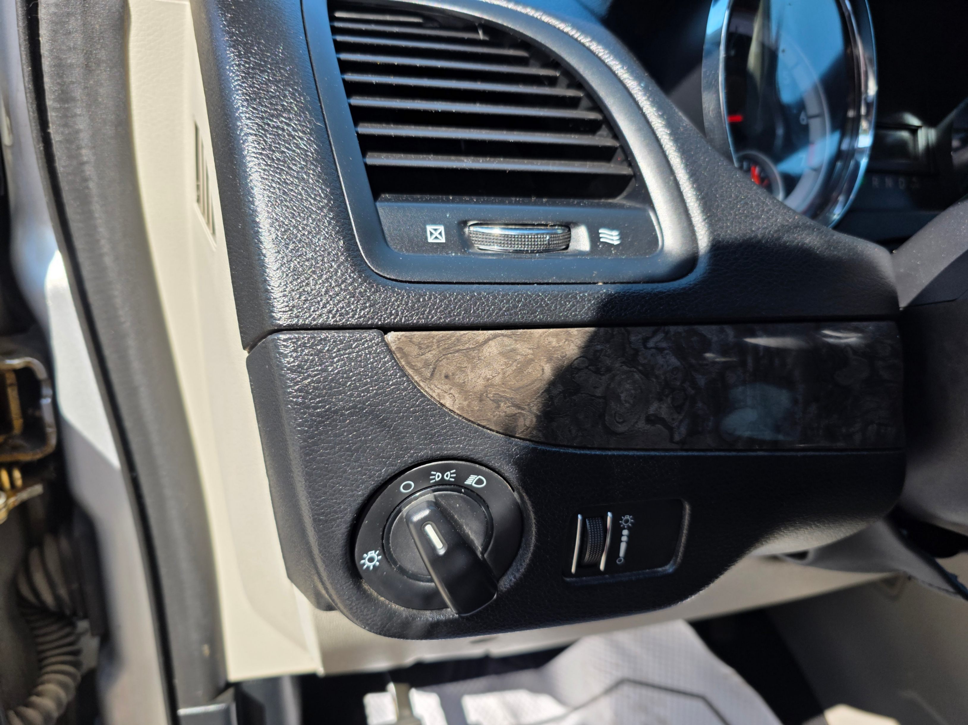 /artaautosales/2011-Dodge-GrandCaravan-5328782457114585.jpg