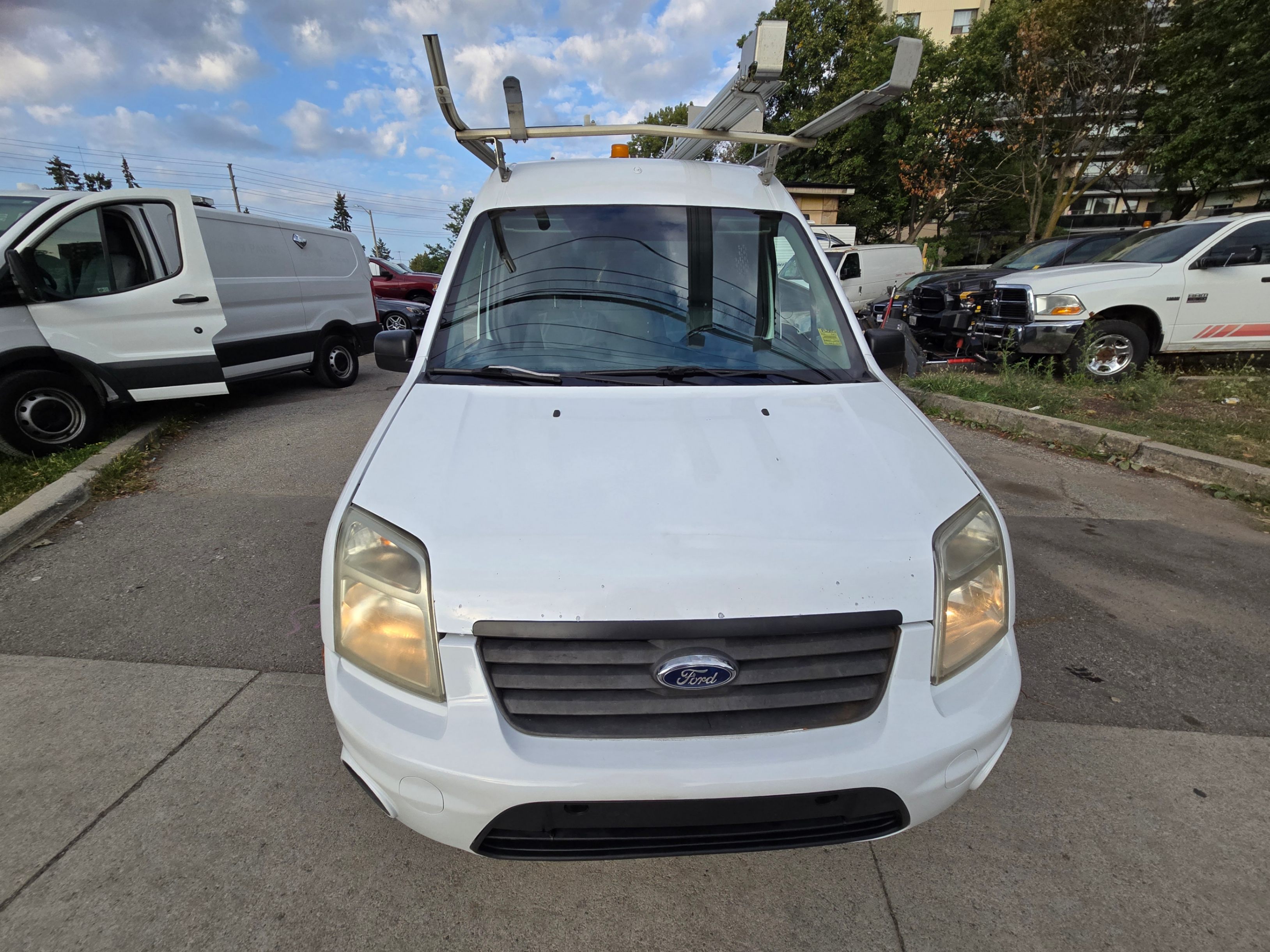 /artaautosales/2011-Ford-TransitConnect-25816912822048255.jpg
