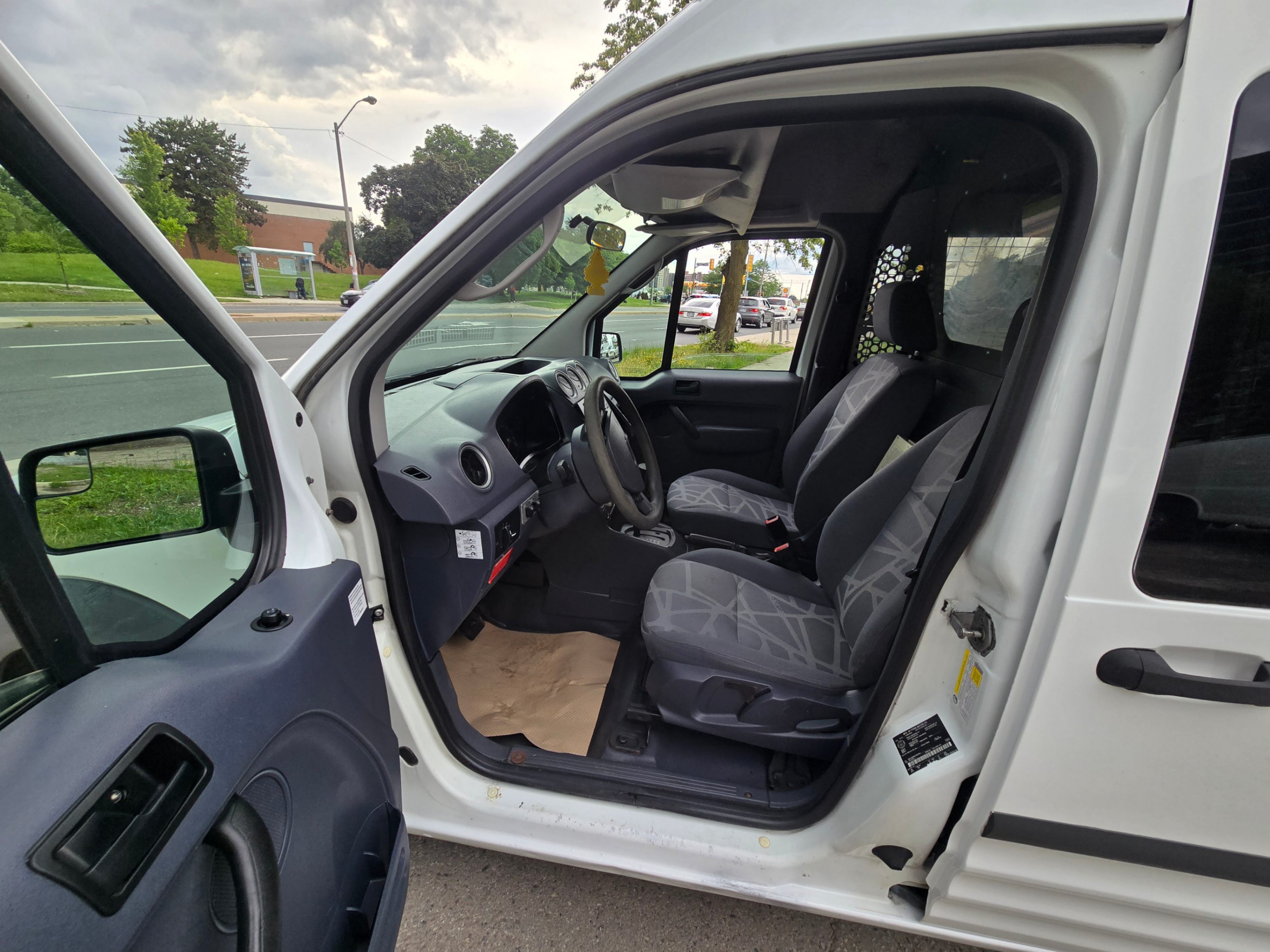 /artaautosales/2012-Ford-TransitConnect-09597870874503434.jpg