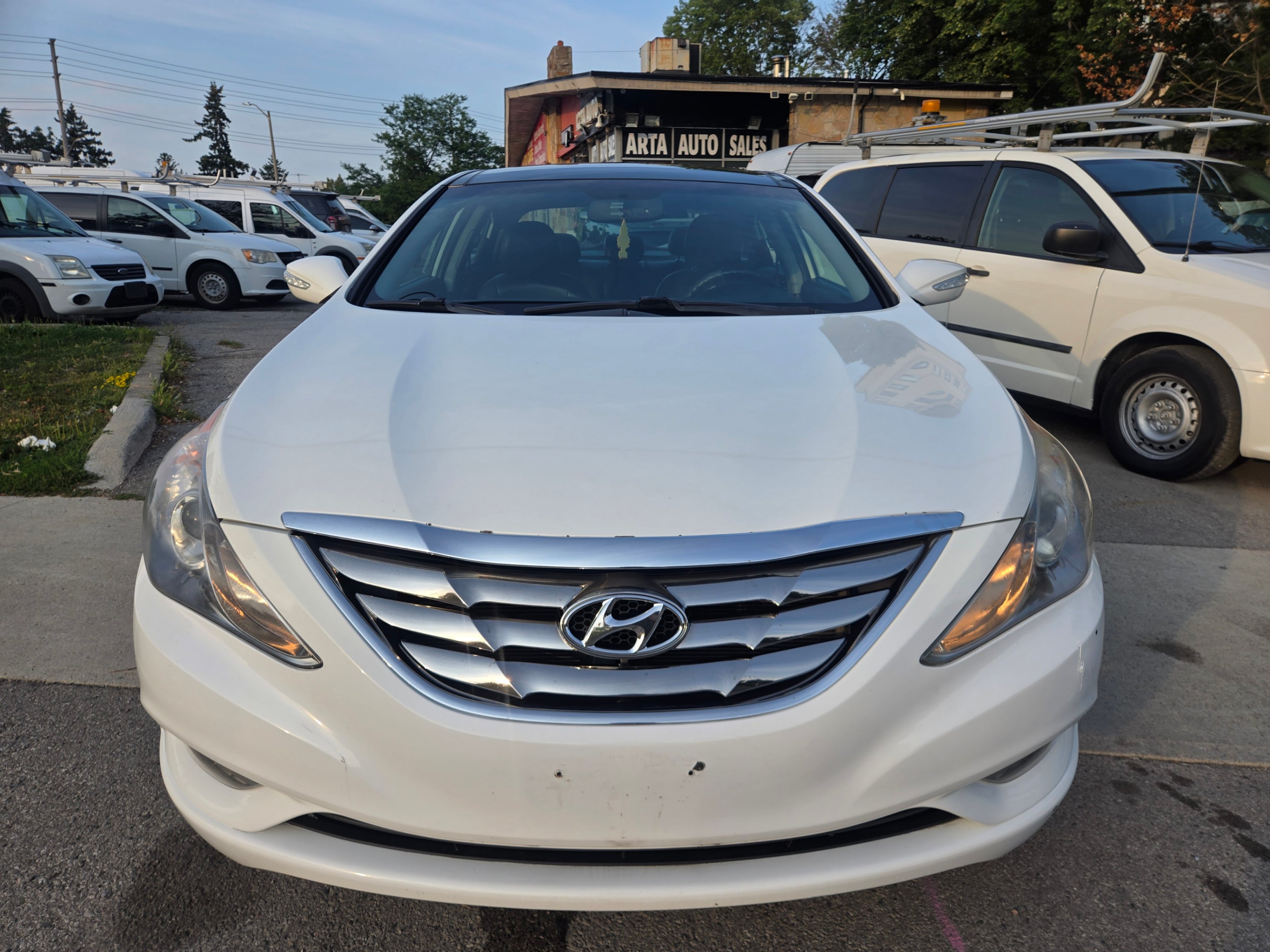 /artaautosales/2012-Hyundai-Sonata-8975106921352176.jpg