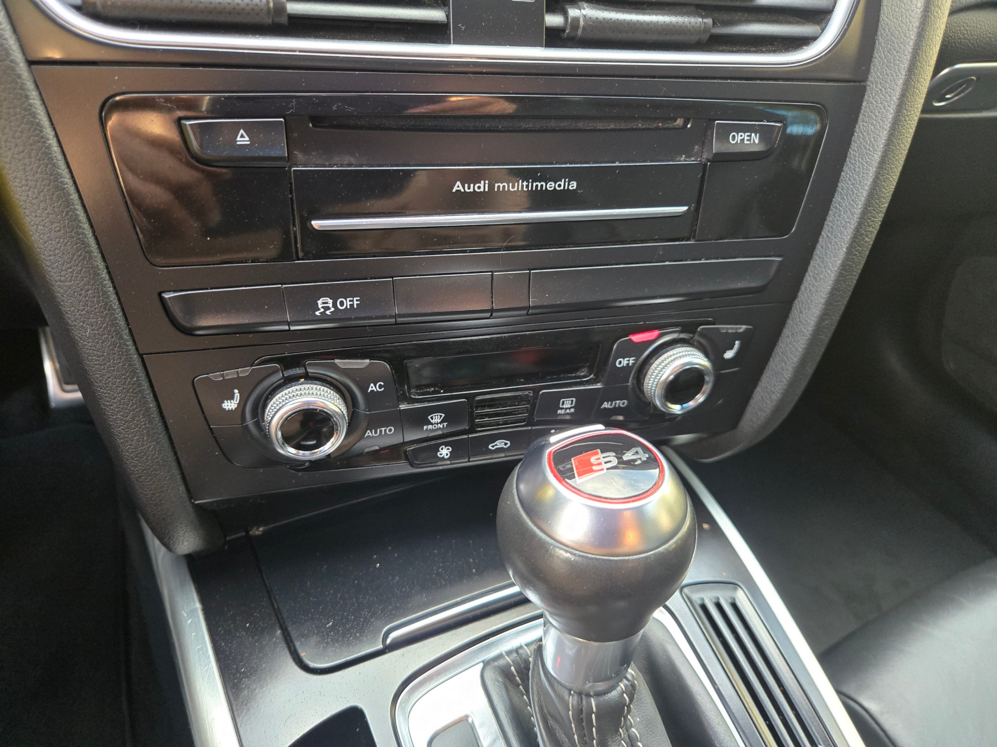 /artaautosales/2014-Audi-S4-5394986316539654.jpg