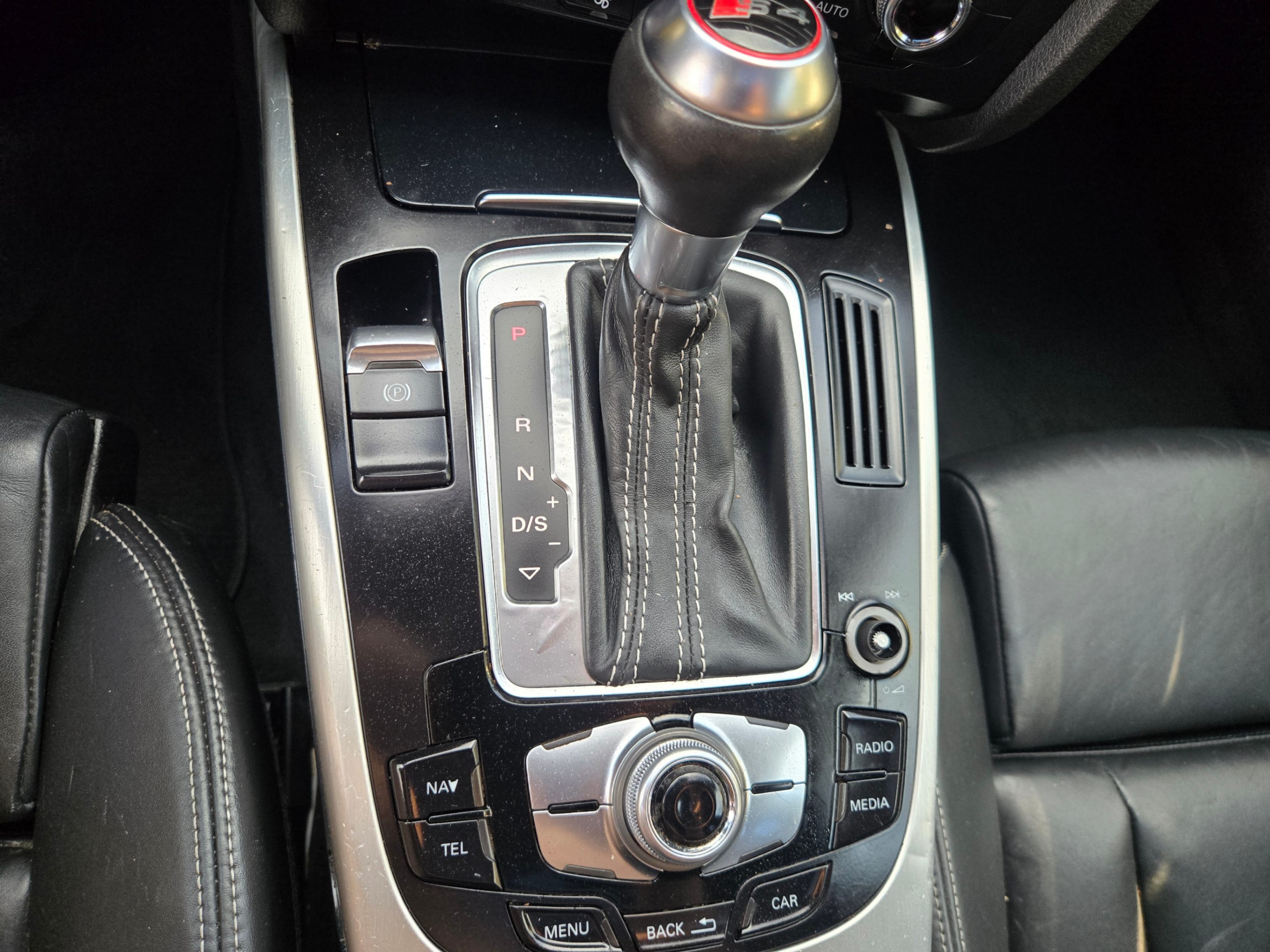 /artaautosales/2014-Audi-S4-7634621421627086.jpg