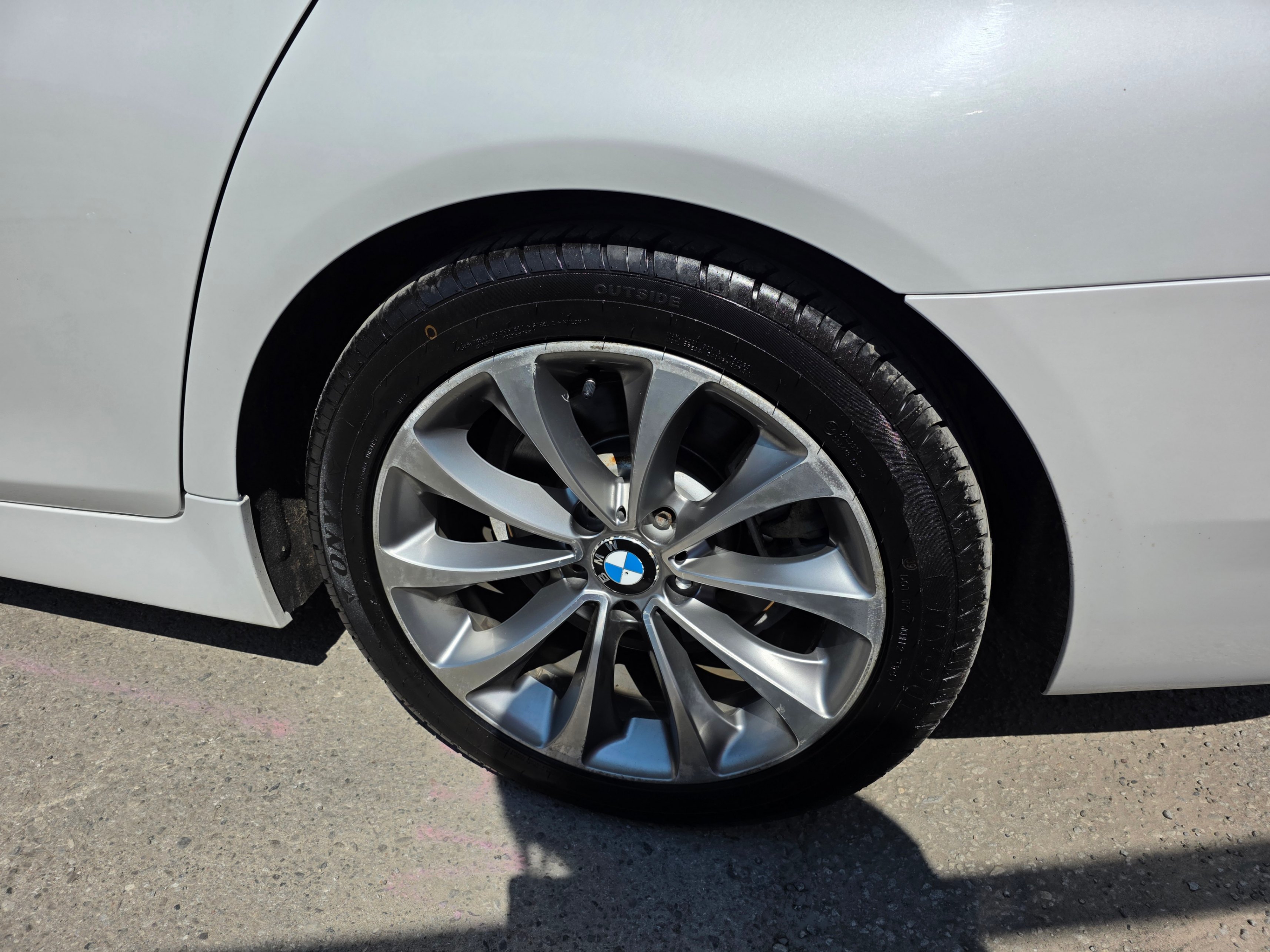 /artaautosales/2014-BMW-5-Series-6913644197697335.jpg