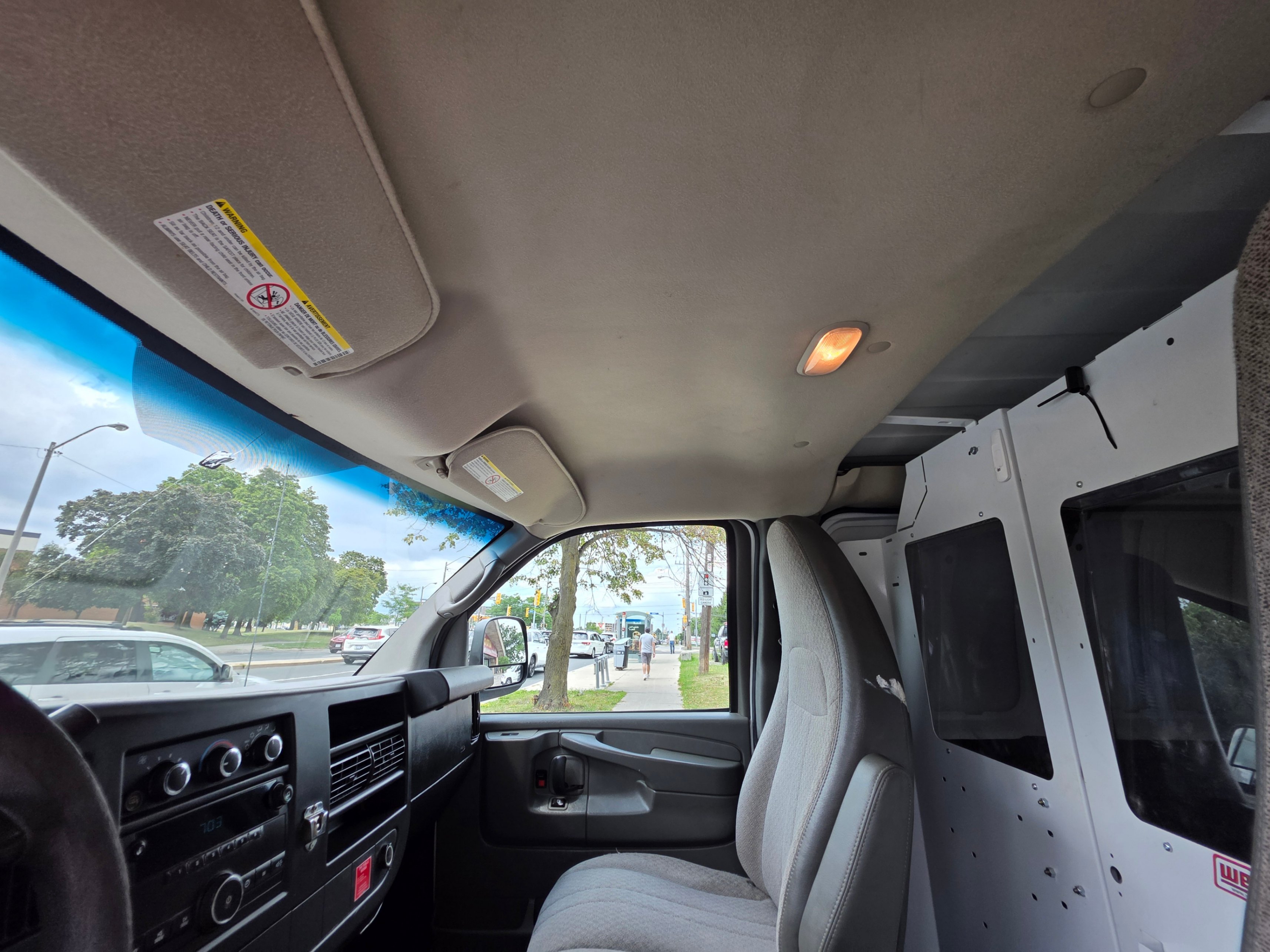 /artaautosales/2014-Chevrolet-Express-39098740059379344.jpg