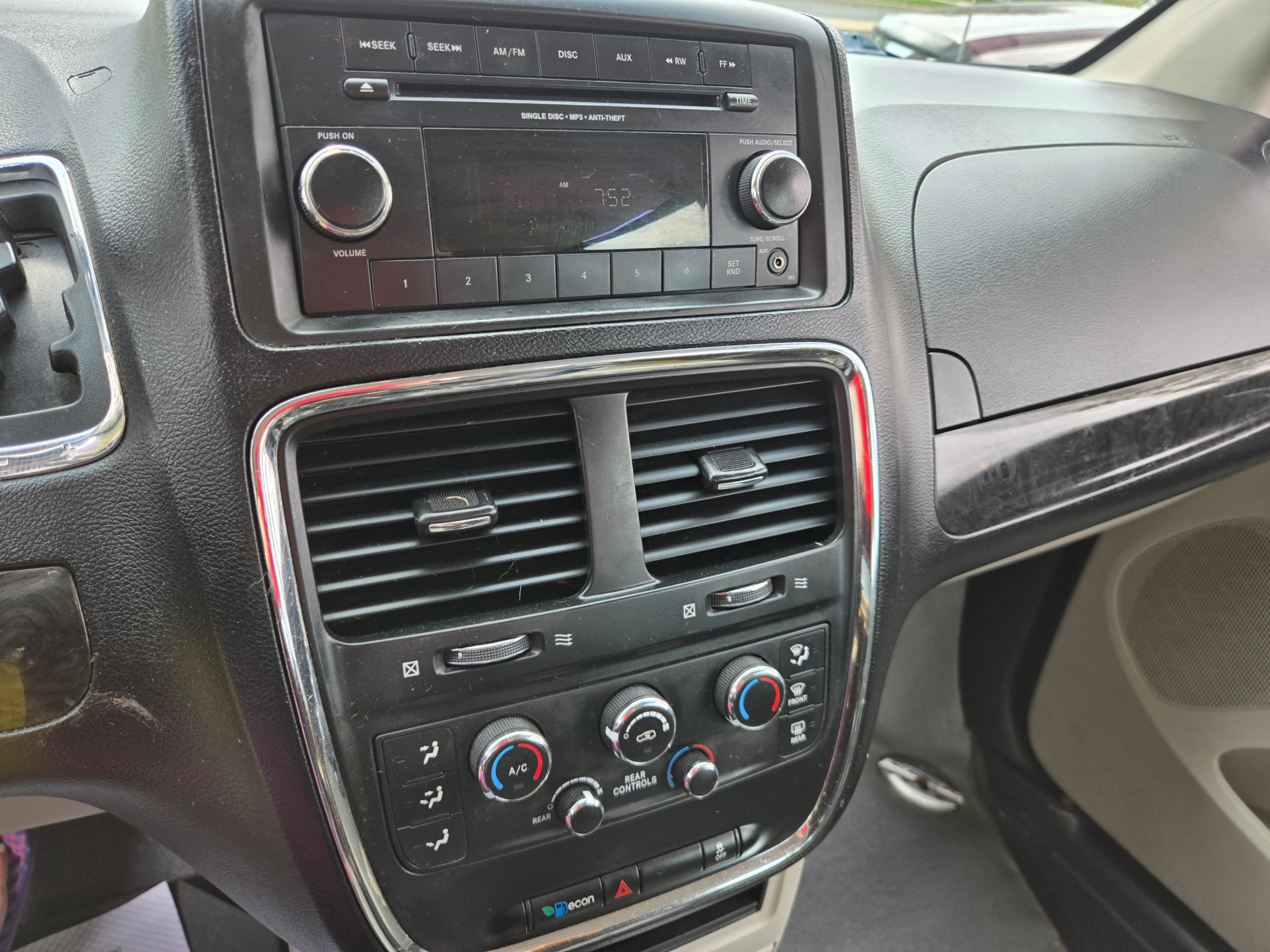 /artaautosales/2014-Dodge-GrandCaravan-8745897010344741.jpg