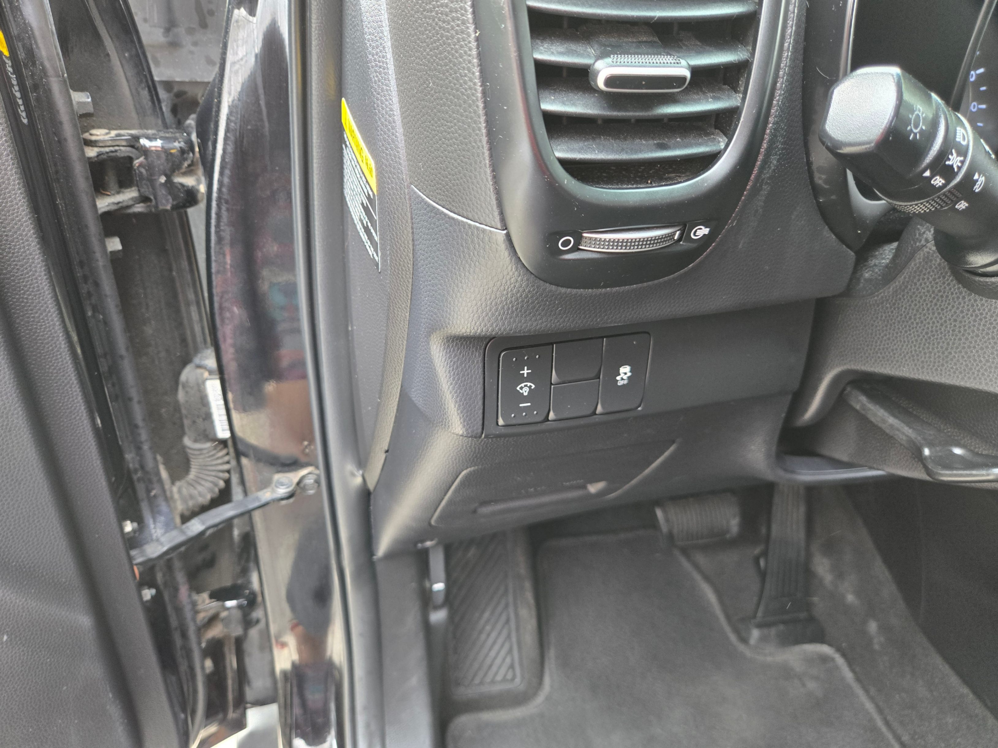 /artaautosales/2014-Kia-Soul-4261549003176637.jpg