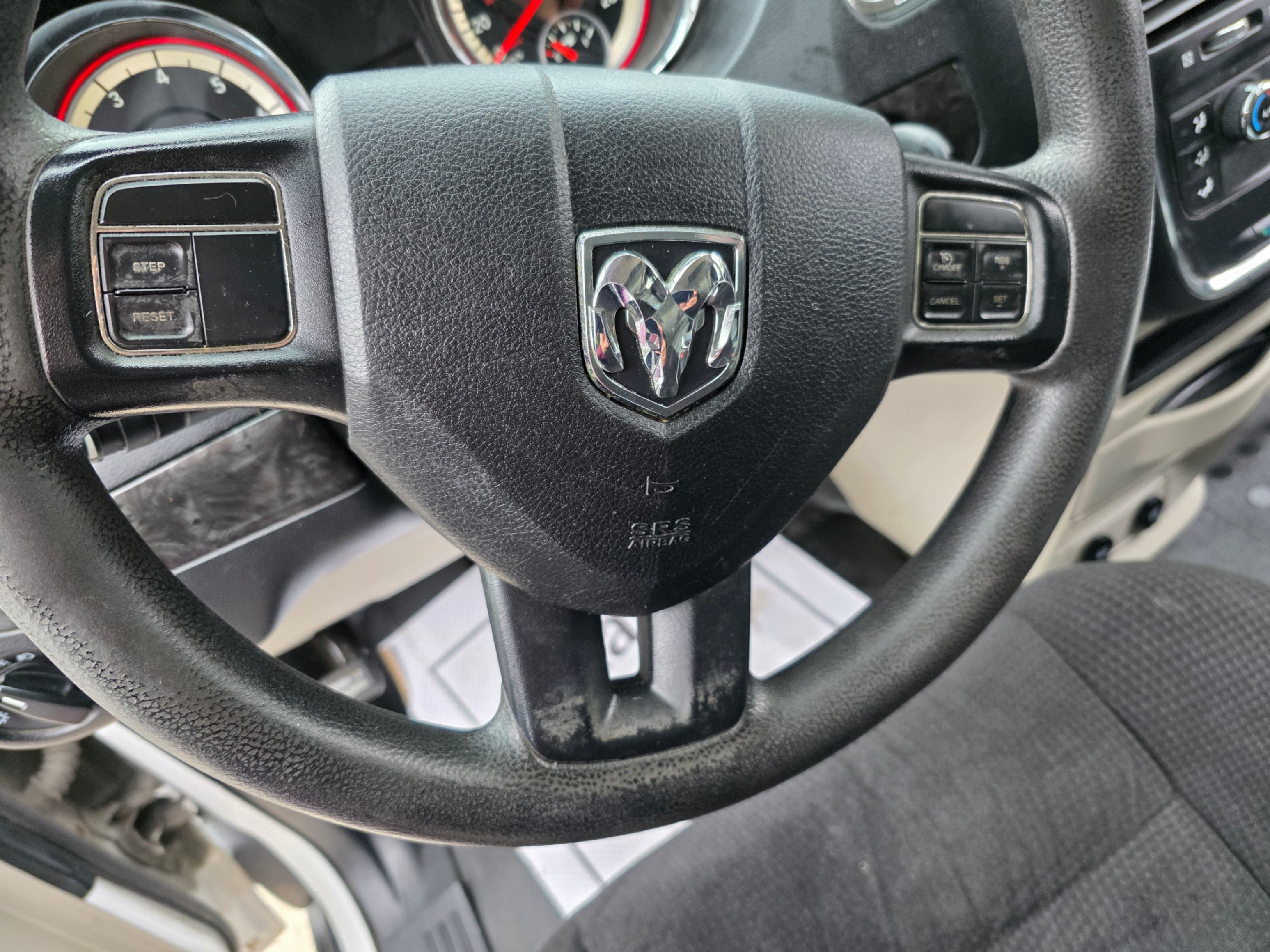 /artaautosales/2014-Ram-CargoVan-09888912691534868.jpg