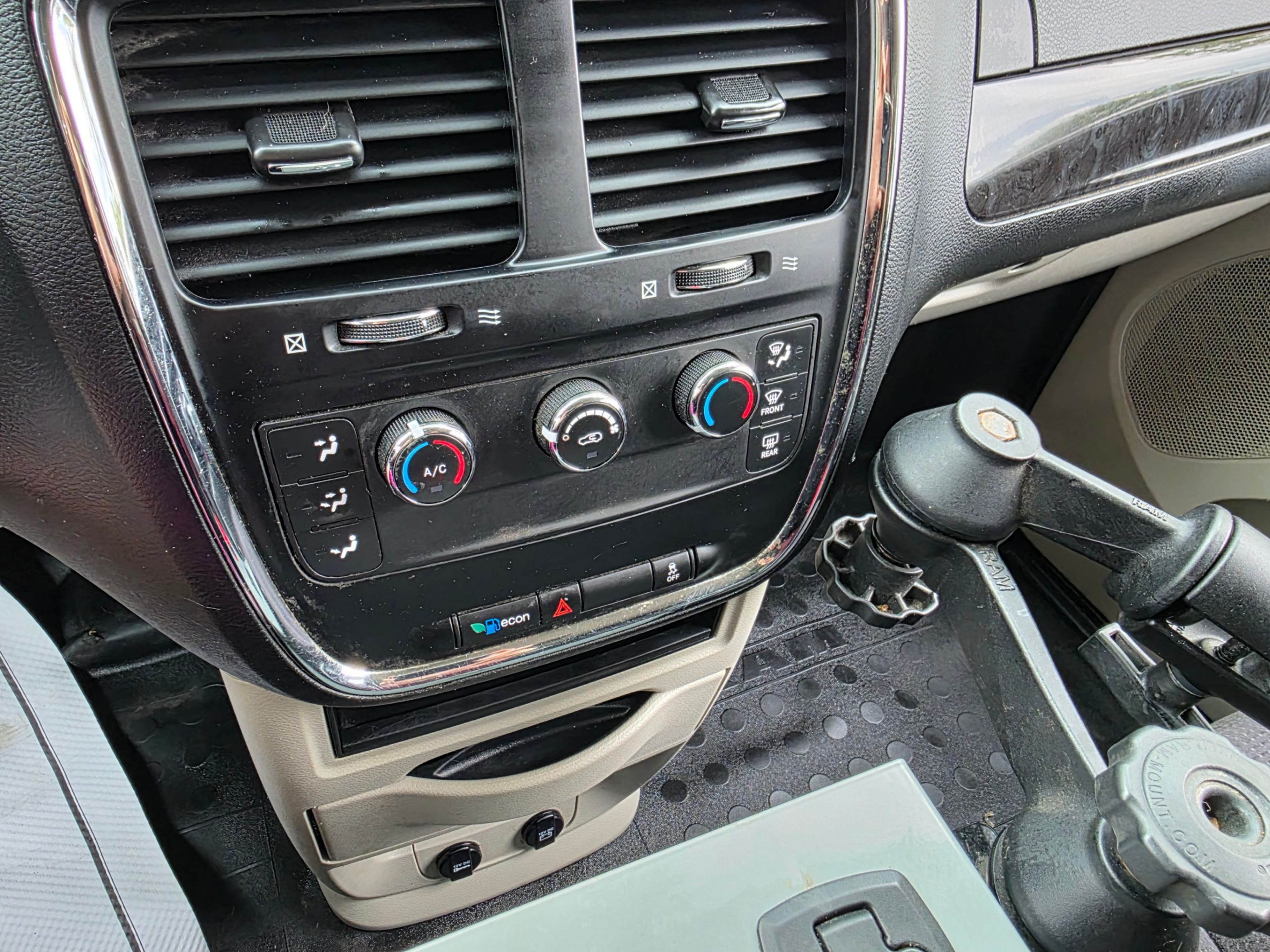 /artaautosales/2014-Ram-CargoVan-36141289262905074.jpg