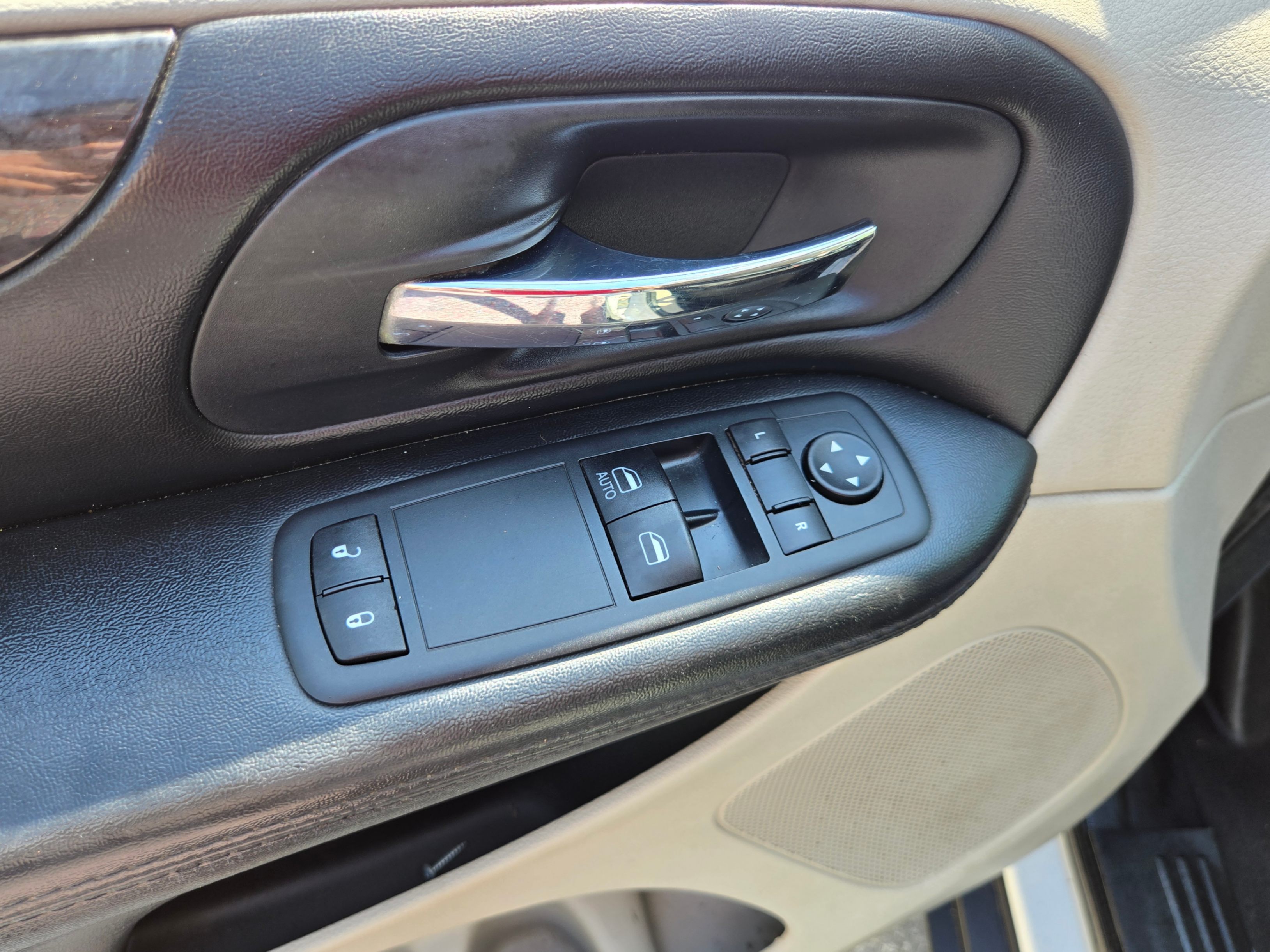 /artaautosales/2014-Ram-CargoVan-4391955028308767.jpg