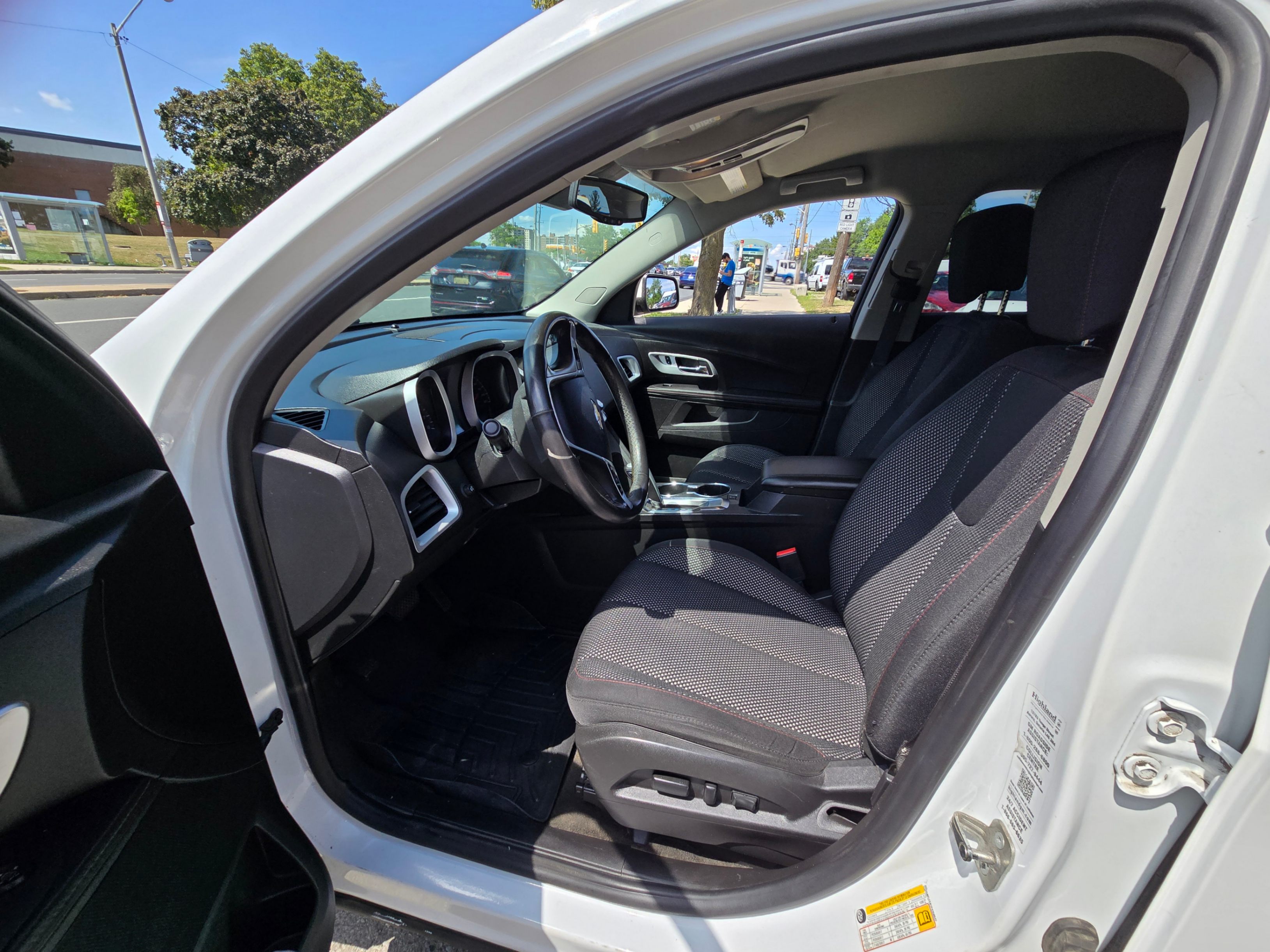/artaautosales/2015-Chevrolet-Equinox-8684074509535329.jpg