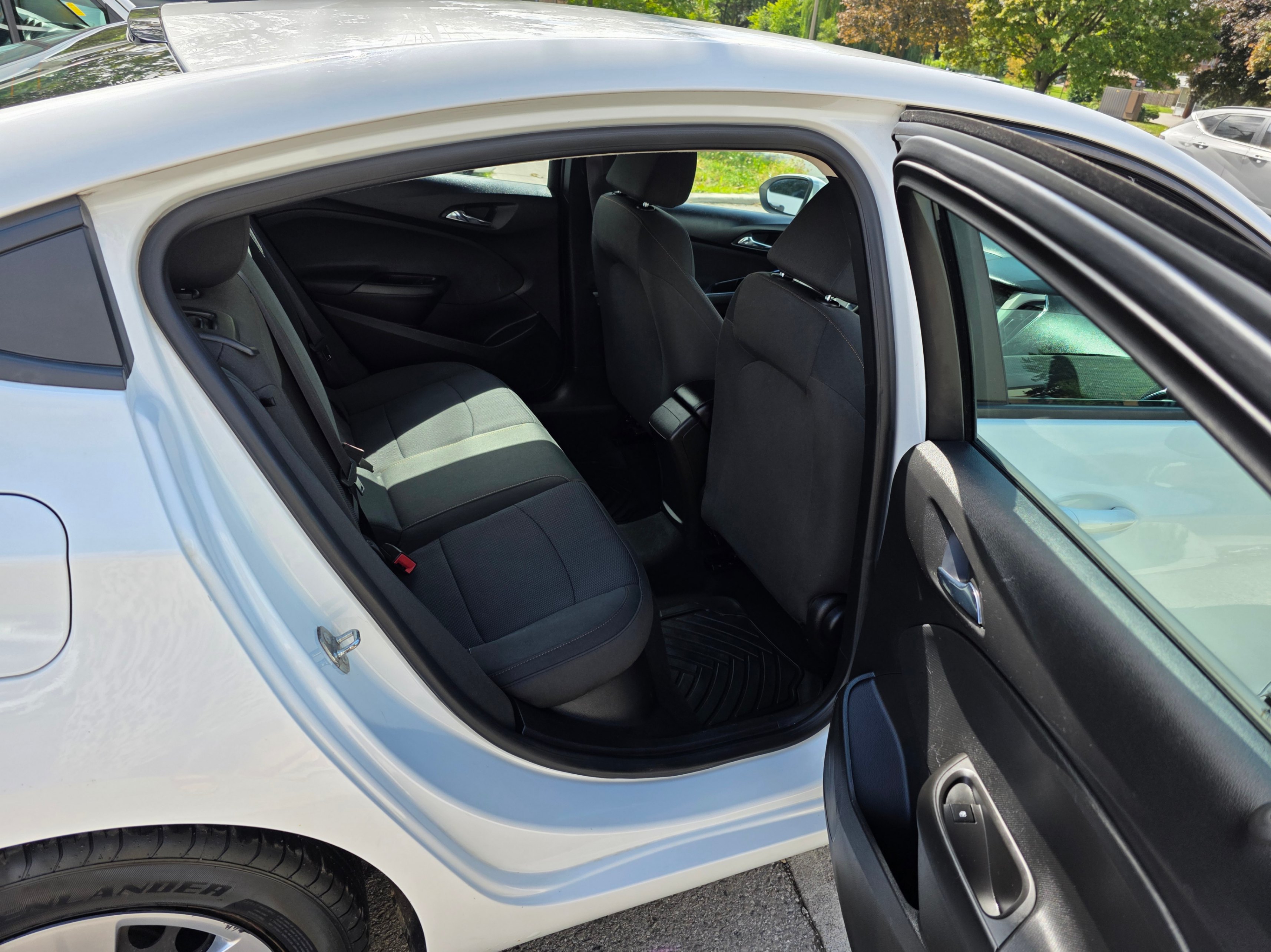 /artaautosales/2016-Chevrolet-Cruze-32633416021456885.jpg