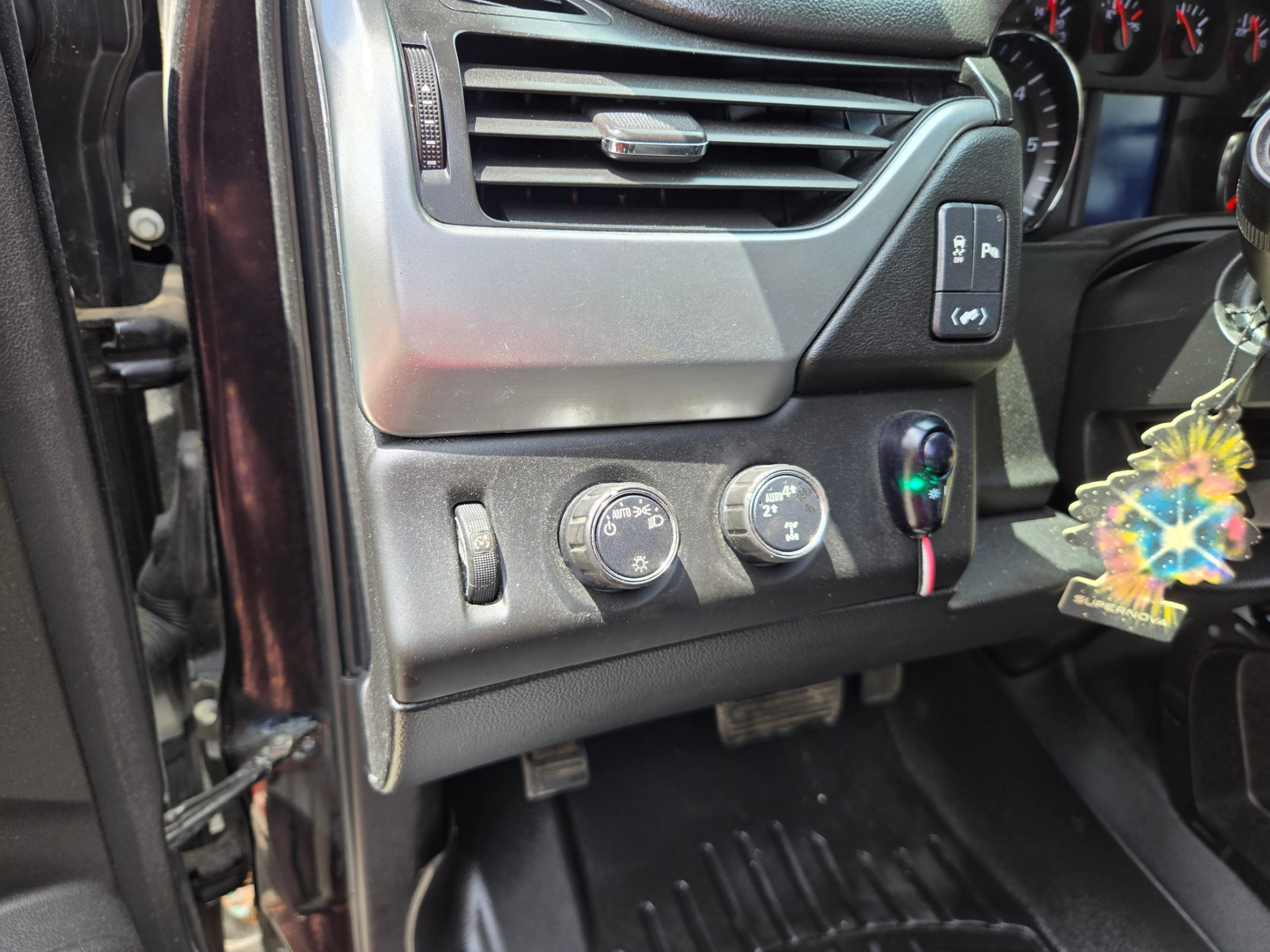 /artaautosales/2017-Chevrolet-Tahoe-7743901614451727.jpg