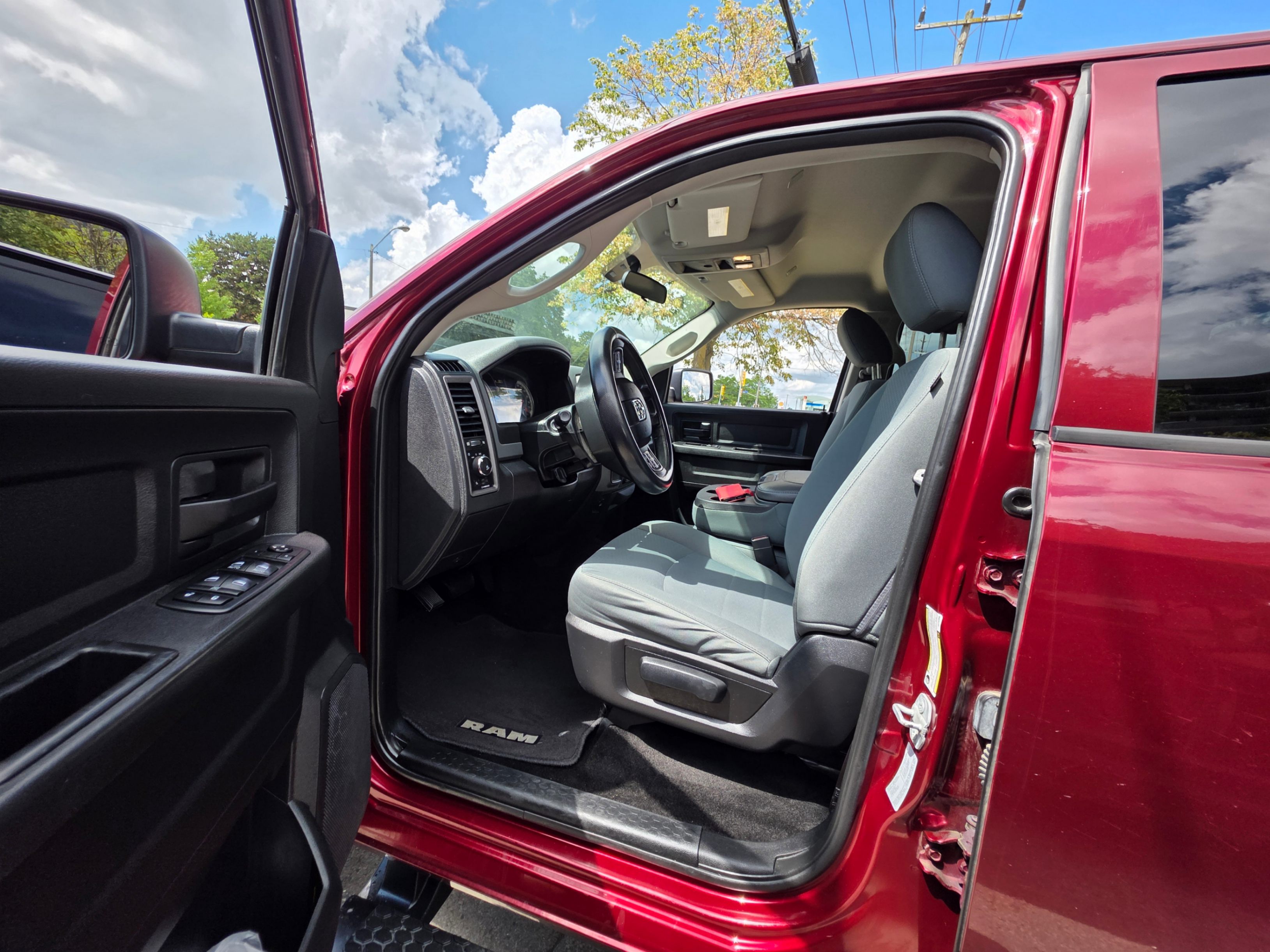 /artaautosales/2017-Ram-1500-18439943216195065.jpg