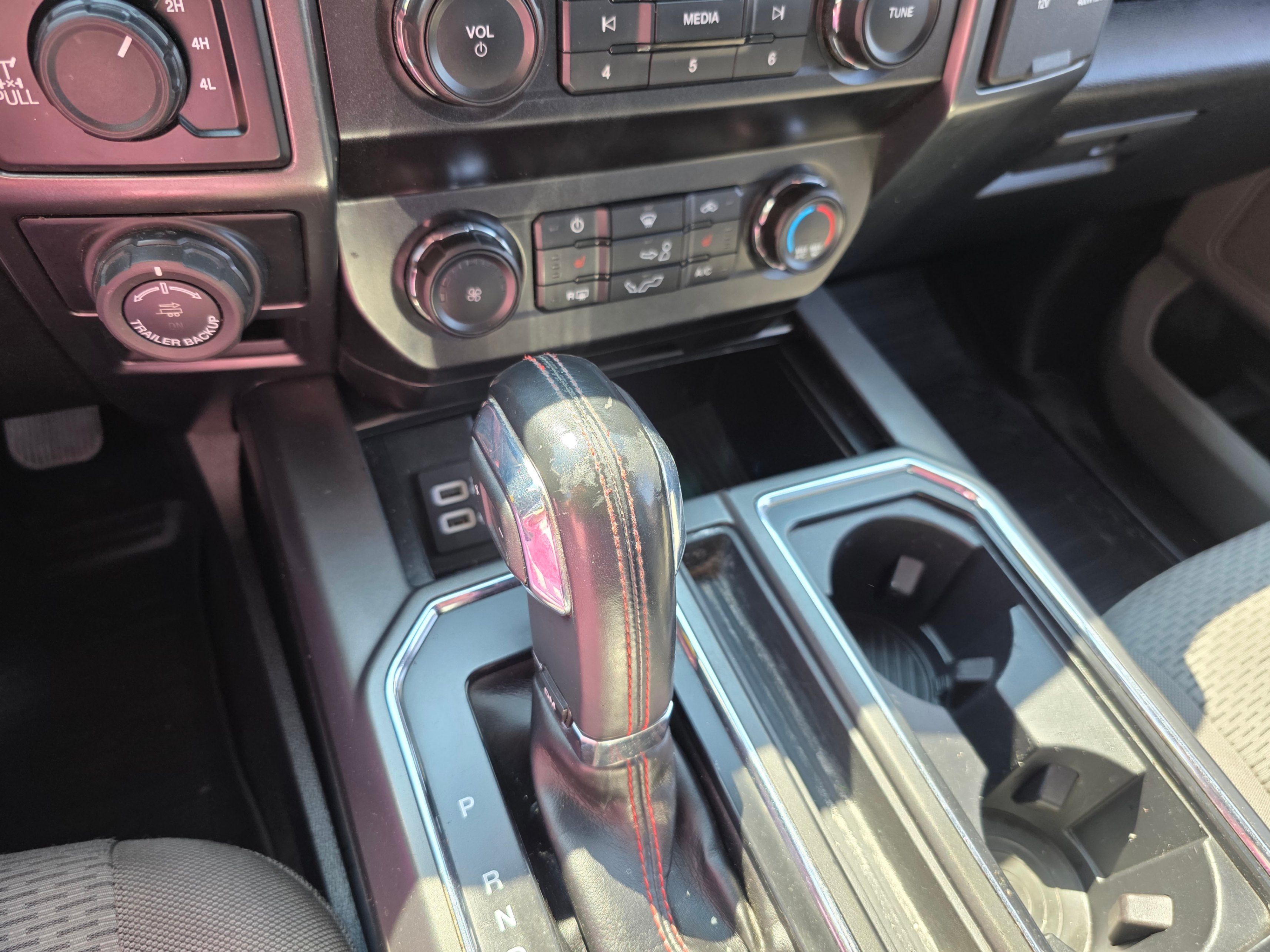 /artaautosales/2018-Ford-F-150-01838254285514984.jpg