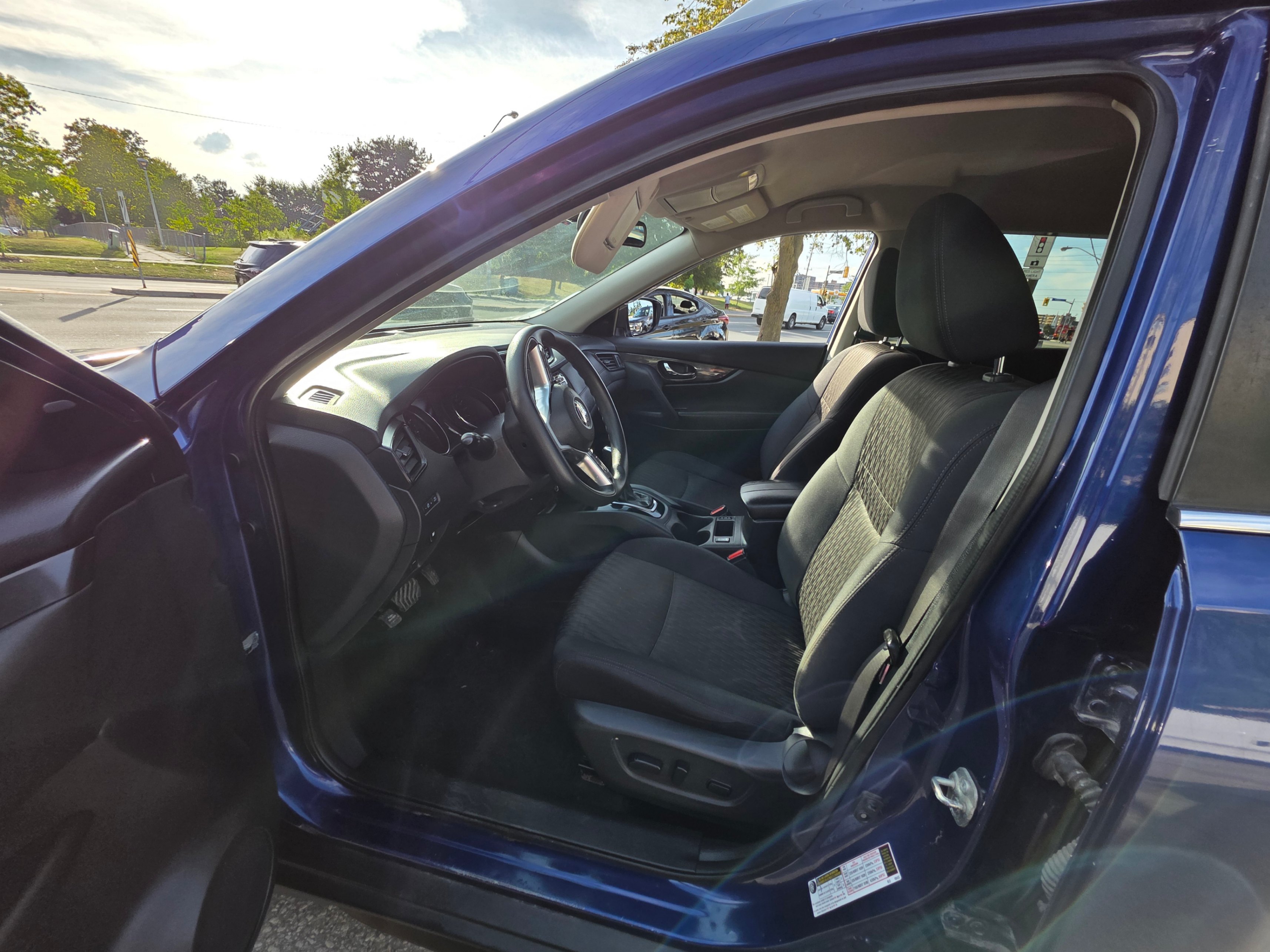/artaautosales/2018-Nissan-Rogue-3608426766698538.jpg