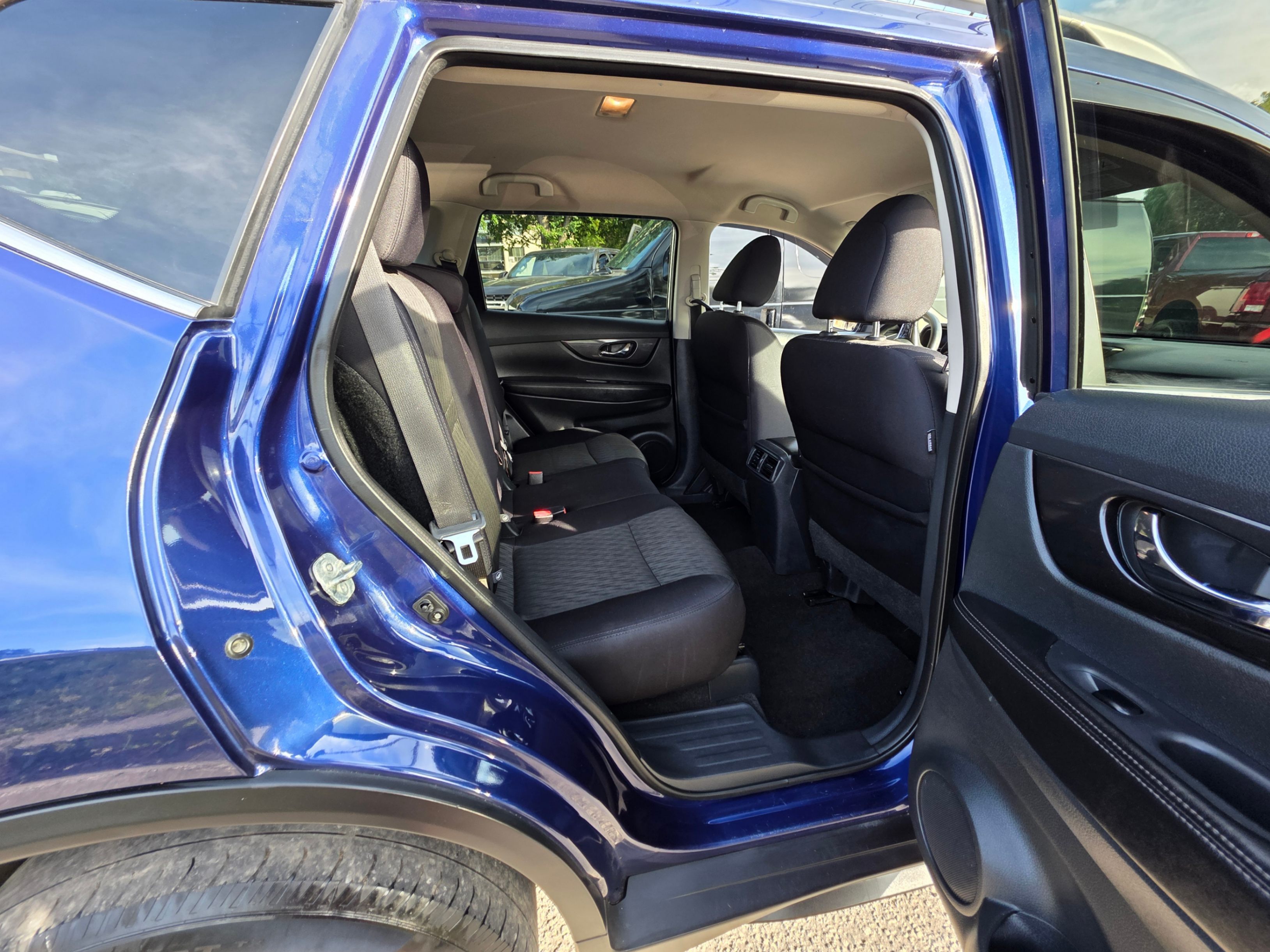 /artaautosales/2018-Nissan-Rogue-4192639333757864.jpg