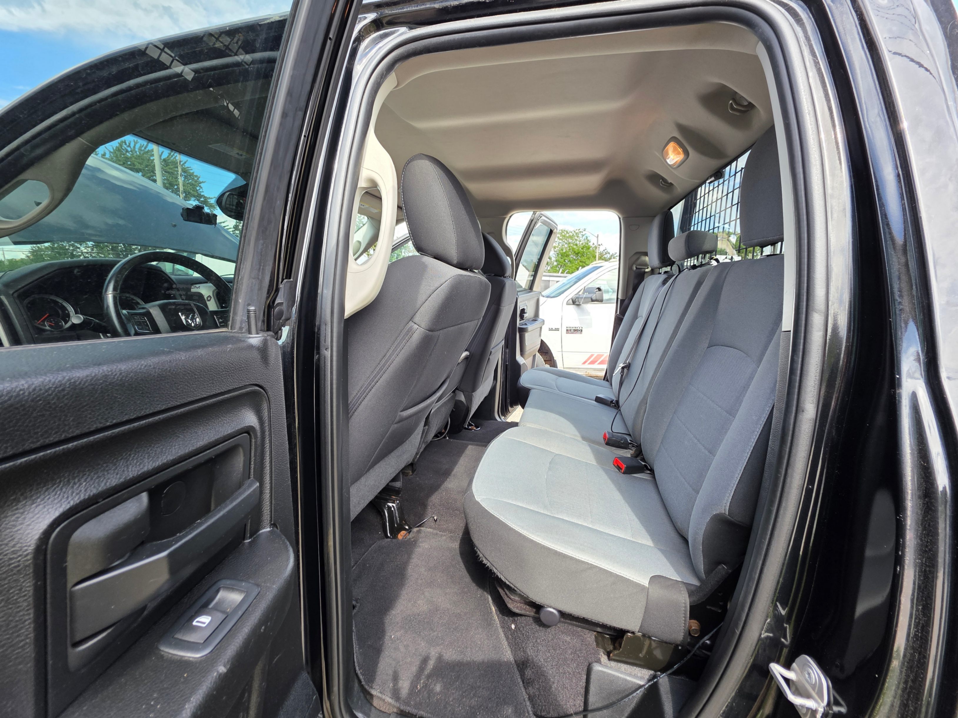 /artaautosales/2021-Ram-1500Classic-15557904695814573.jpg