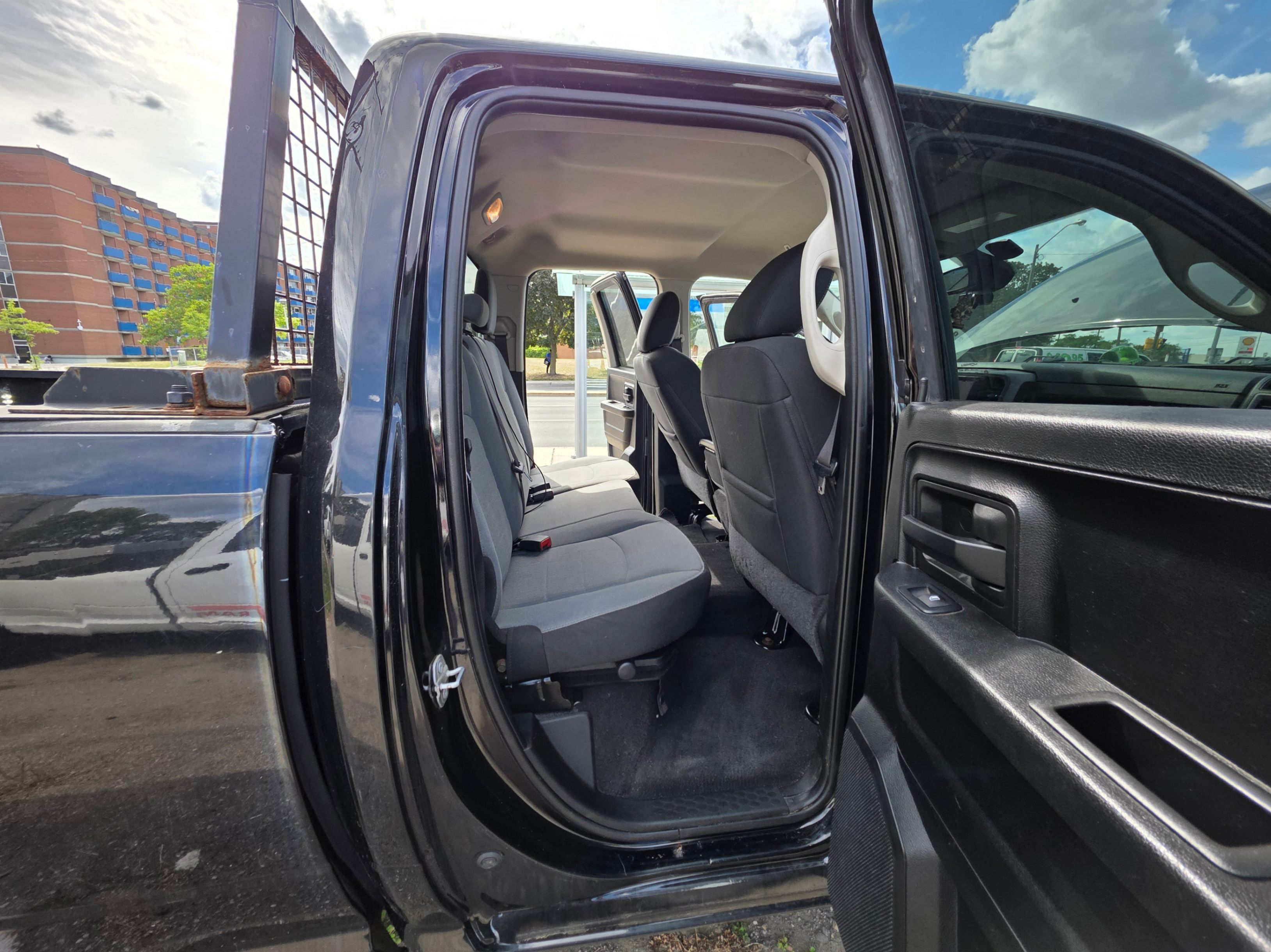 /artaautosales/2021-Ram-1500Classic-6040083882006846.jpg
