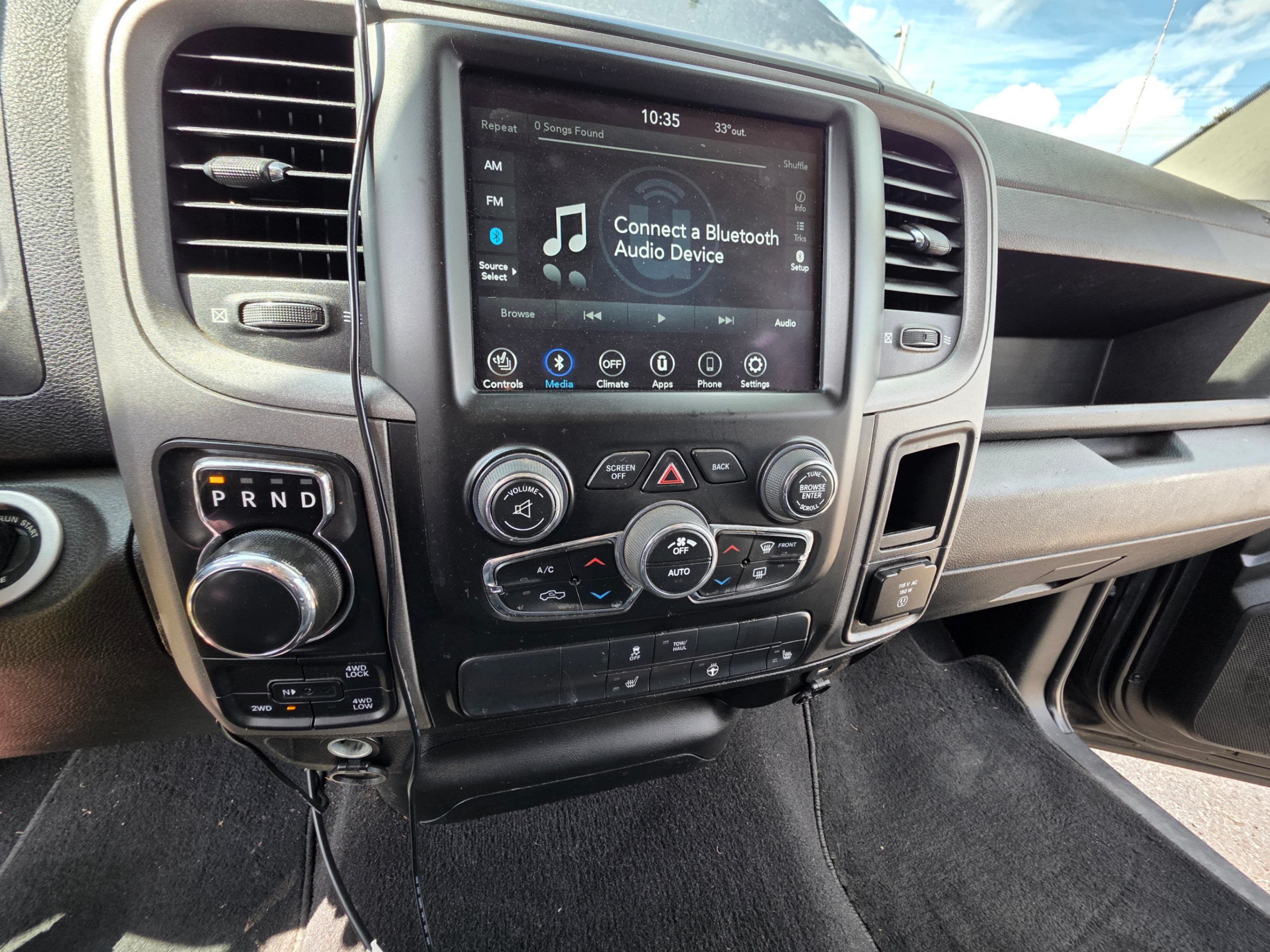 /artaautosales/2021-Ram-1500Classic-6732688915341616.jpg