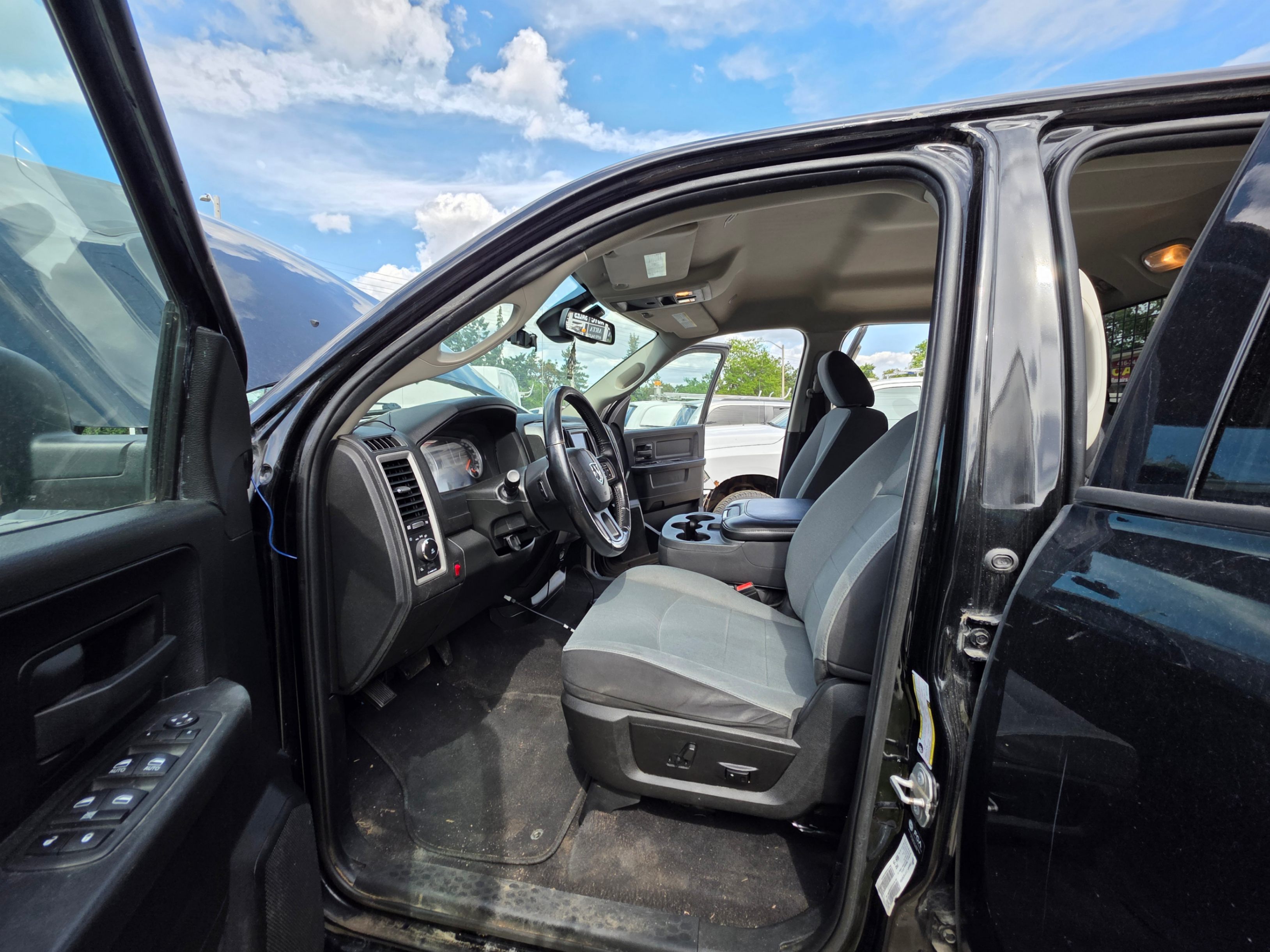 /artaautosales/2021-Ram-1500Classic-7464548841312064.jpg