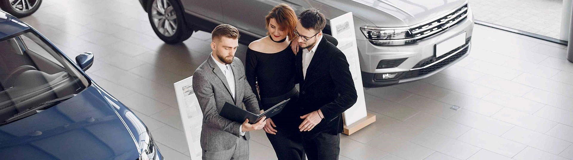 https://hillzcdn.ca/autoberrycanada/7776851204343966-text_us_now.webp