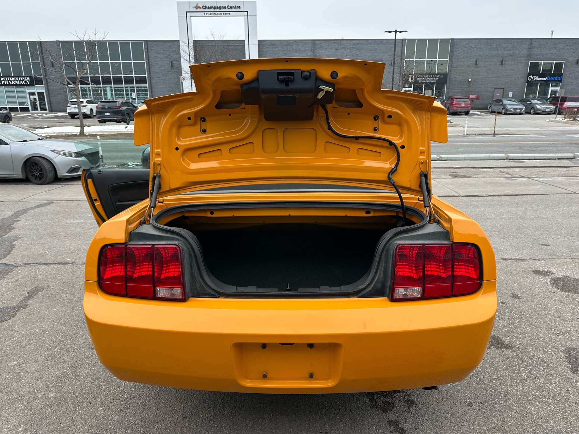 /autocainc/2007-Ford-Mustang-6827729843098793.jpg