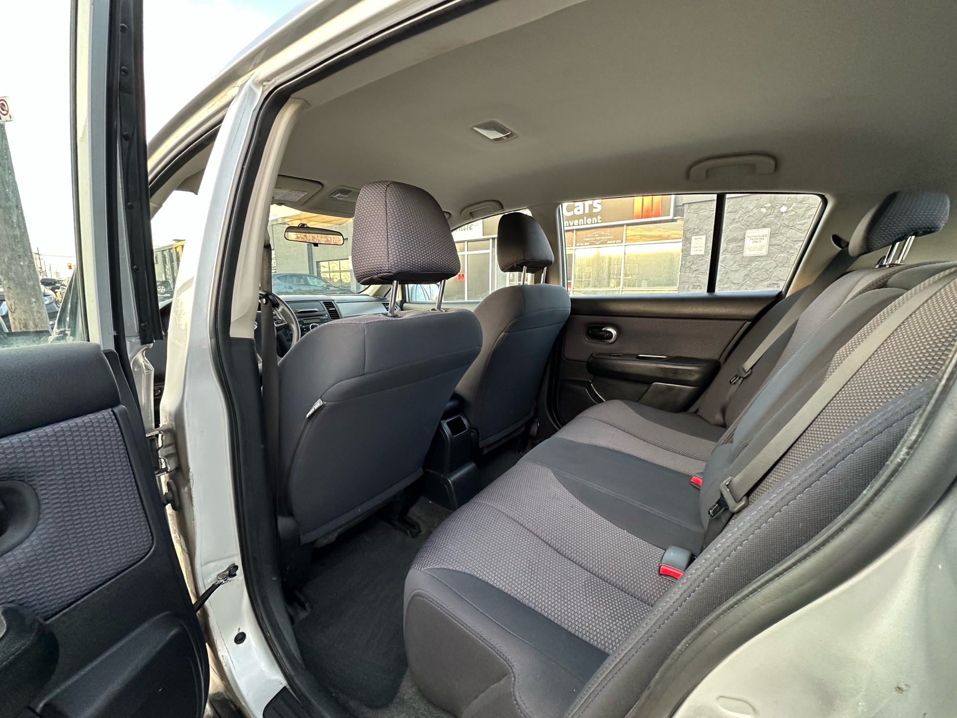 /autocainc/2007-Nissan-Versa-38668804449017014.jpg