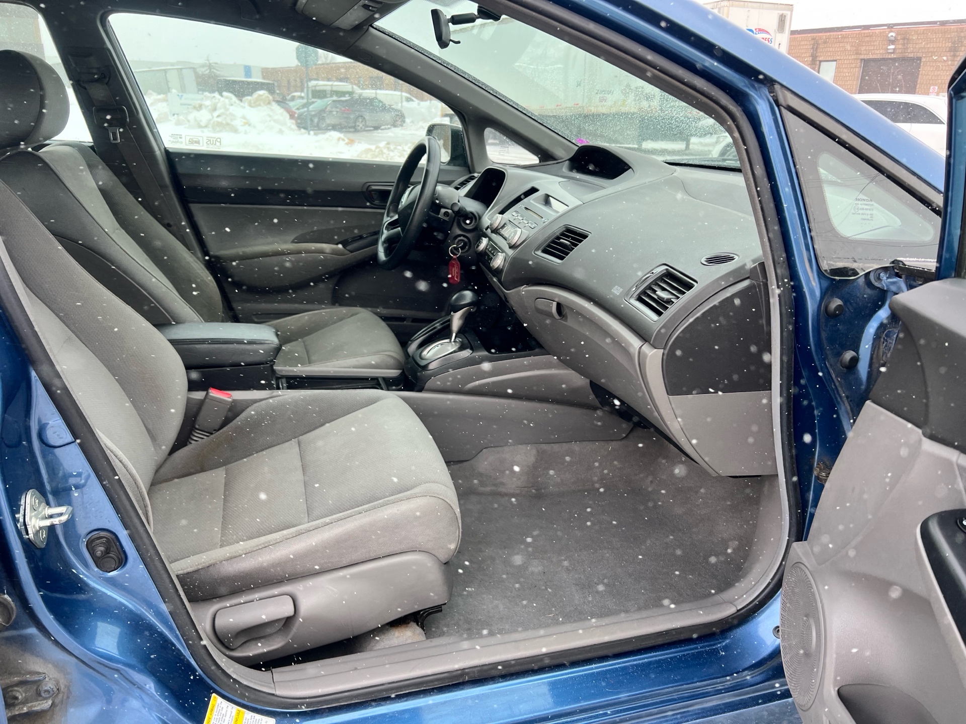/autocainc/2008-Honda-Civic-2545996224527809.jpg
