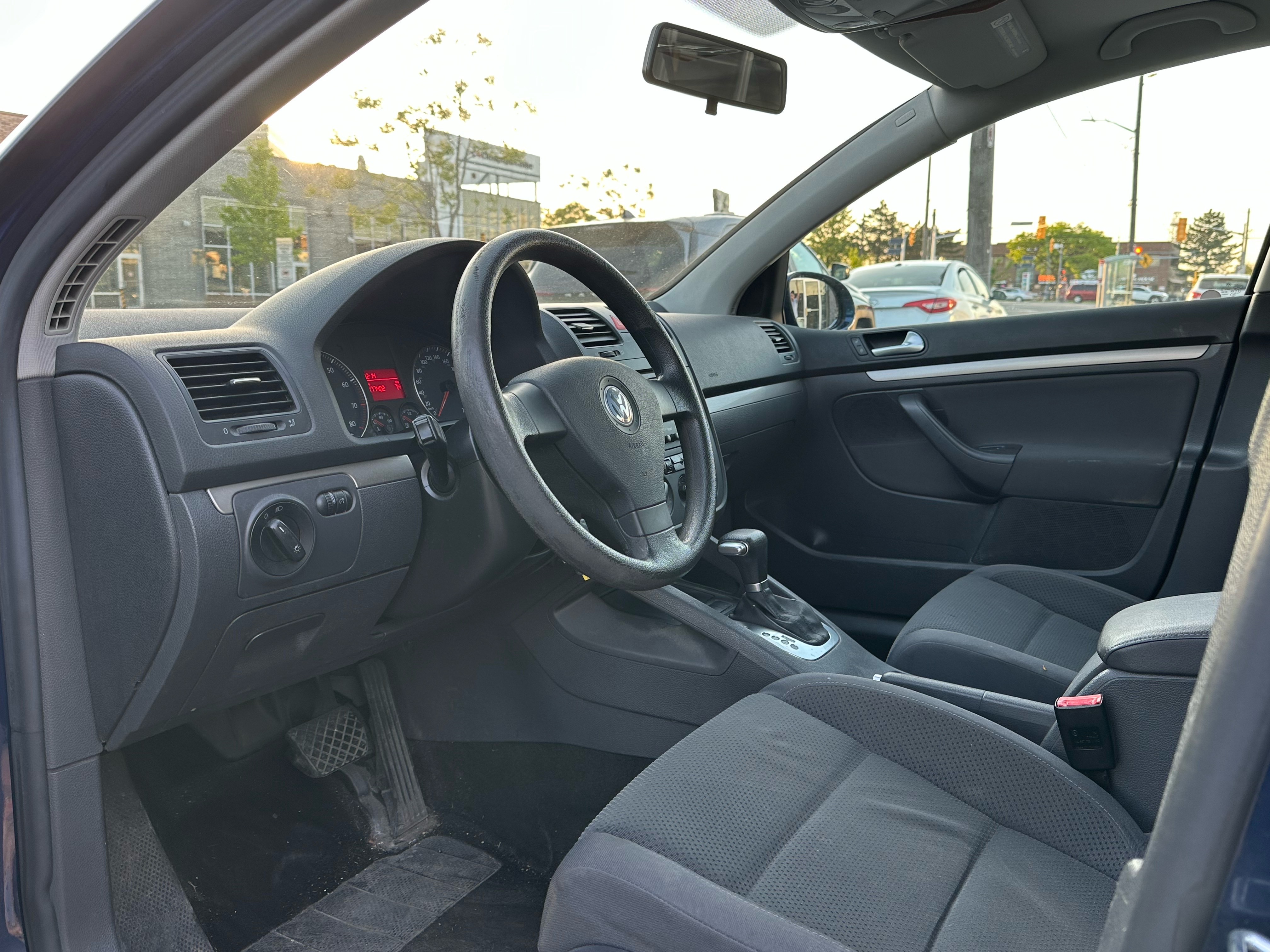 /autocainc/2008-Volkswagen-Rabbit-5112111777991386.jpg