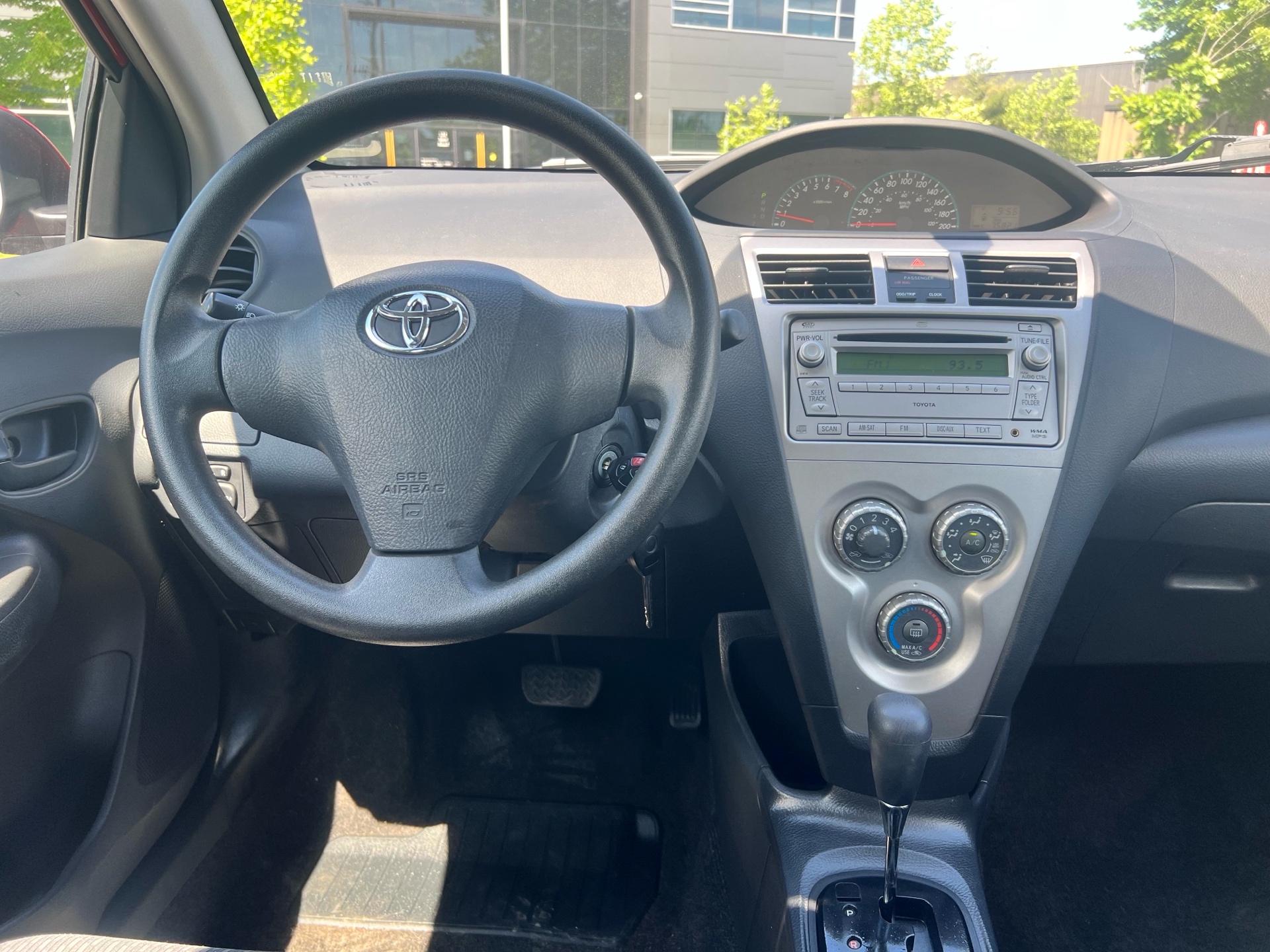 /autocainc/2009-Toyota-Yaris-8576500644288925.jpg