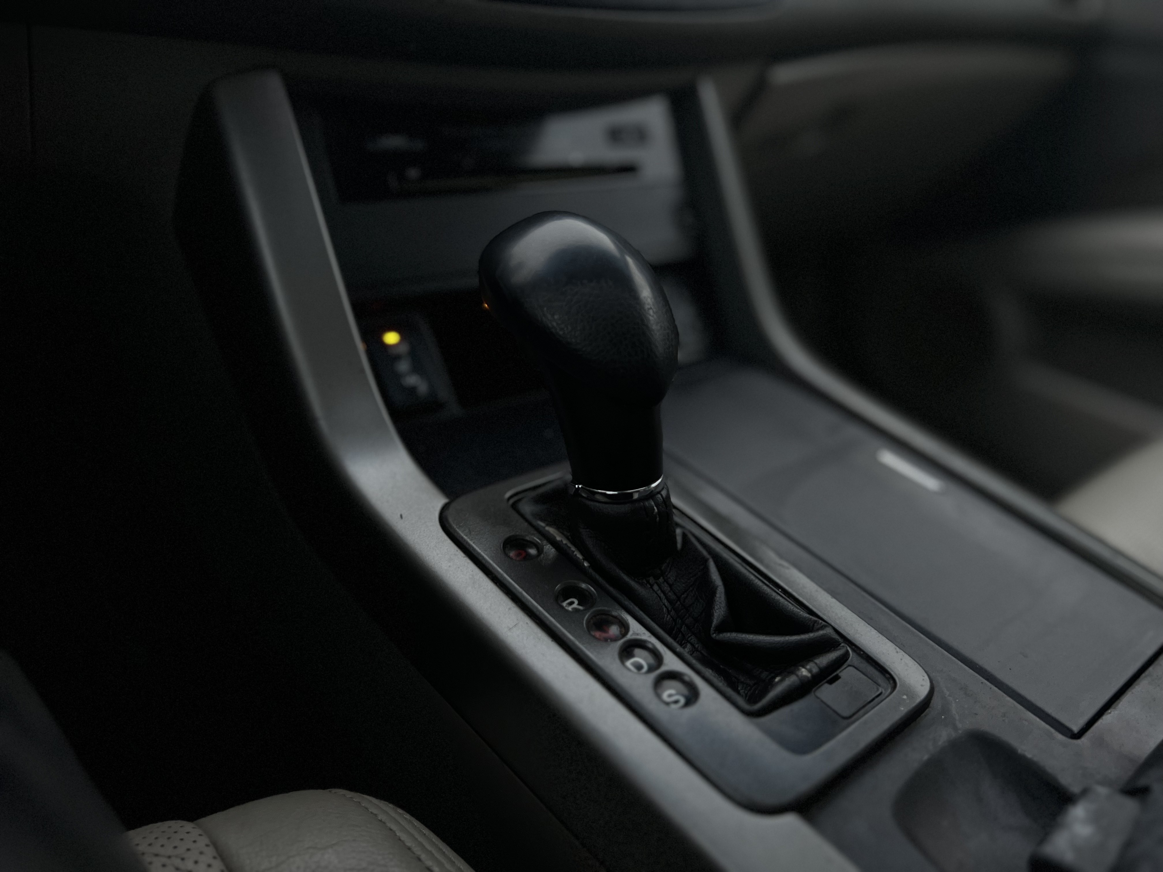 /autocainc/2010-Acura-RDX-43511346982258114.jpg