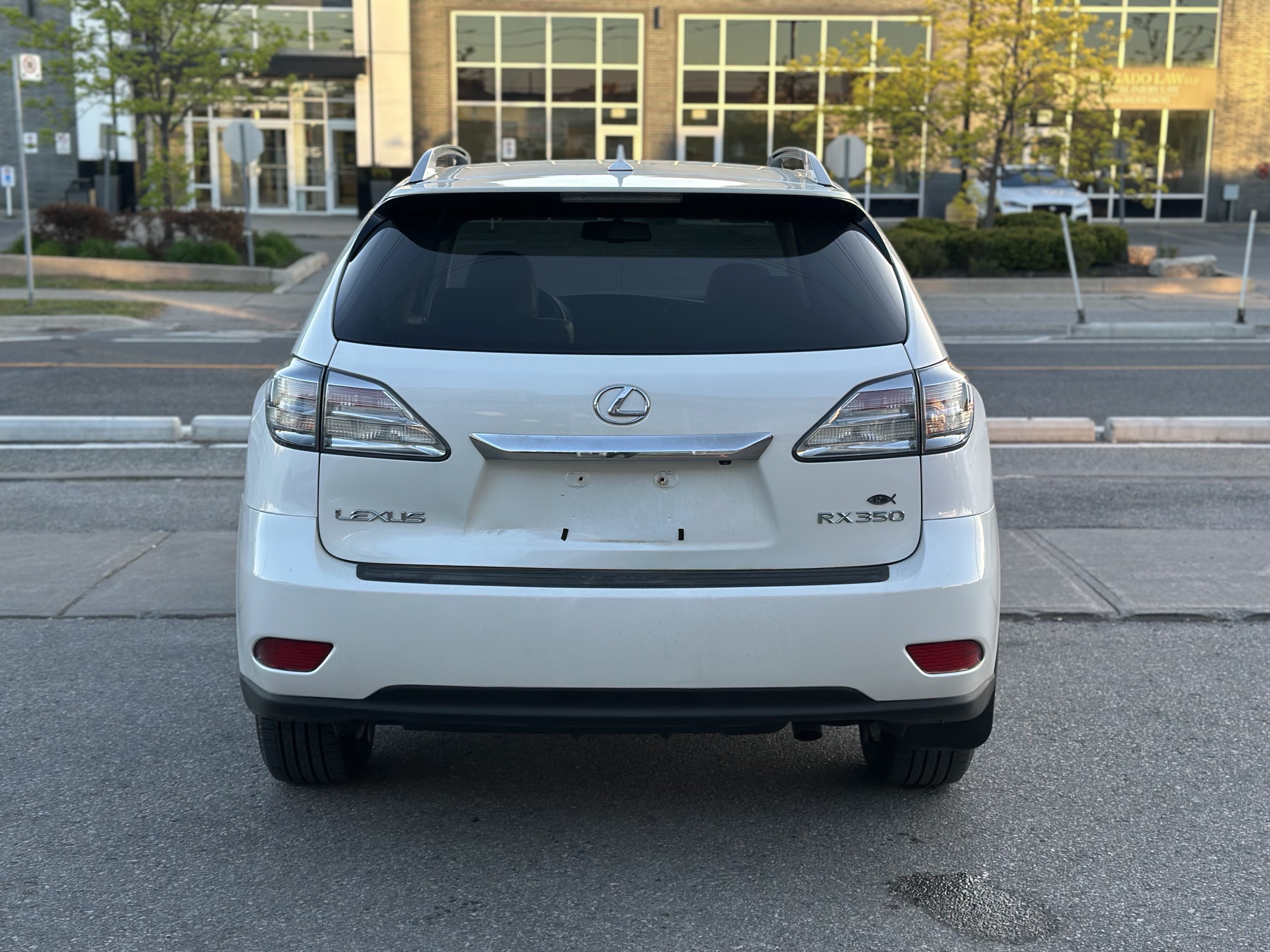 /autocainc/2010-Lexus-RX-05299188935912036.jpg