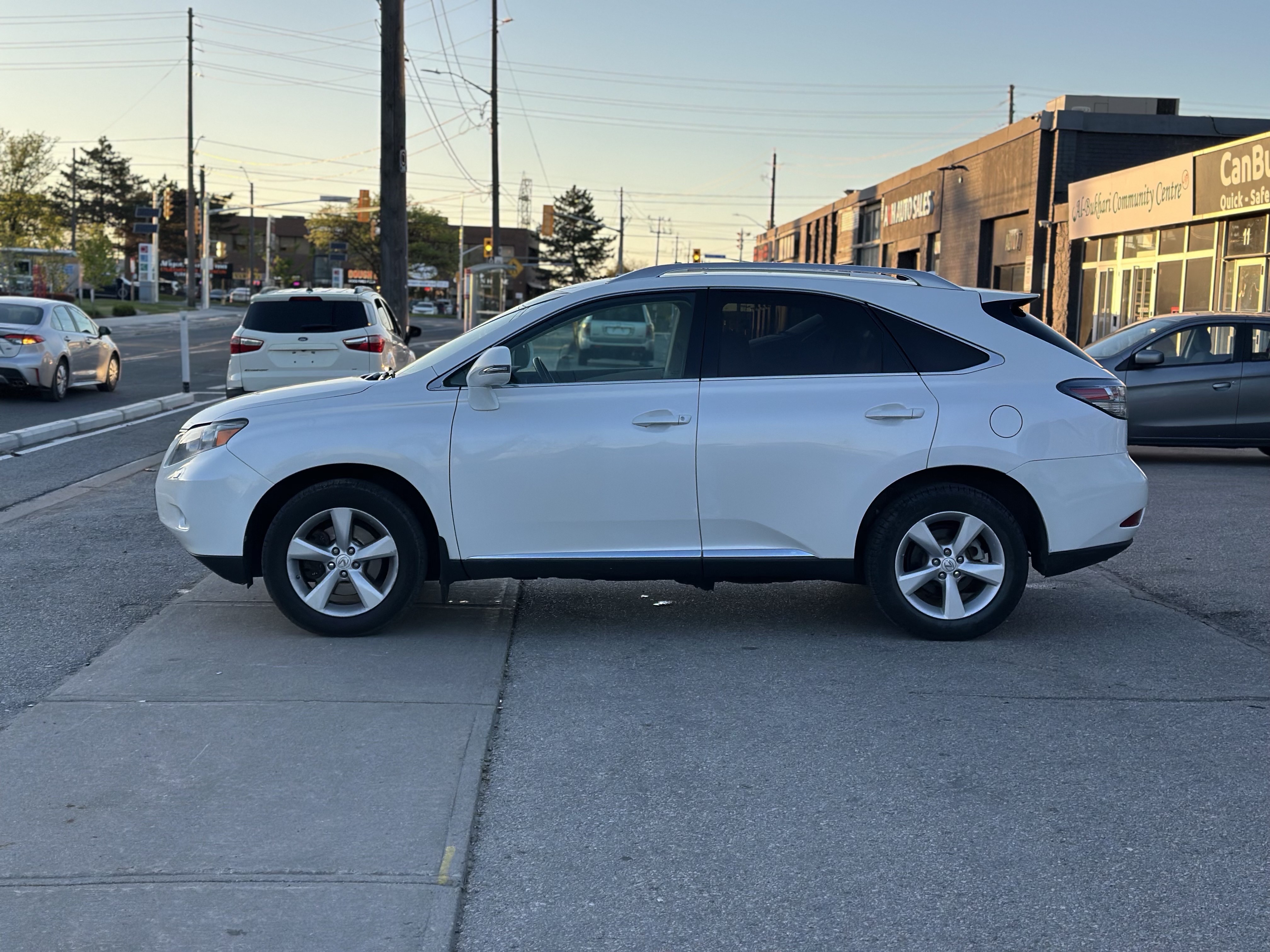 /autocainc/2010-Lexus-RX-37251380587651584.jpg