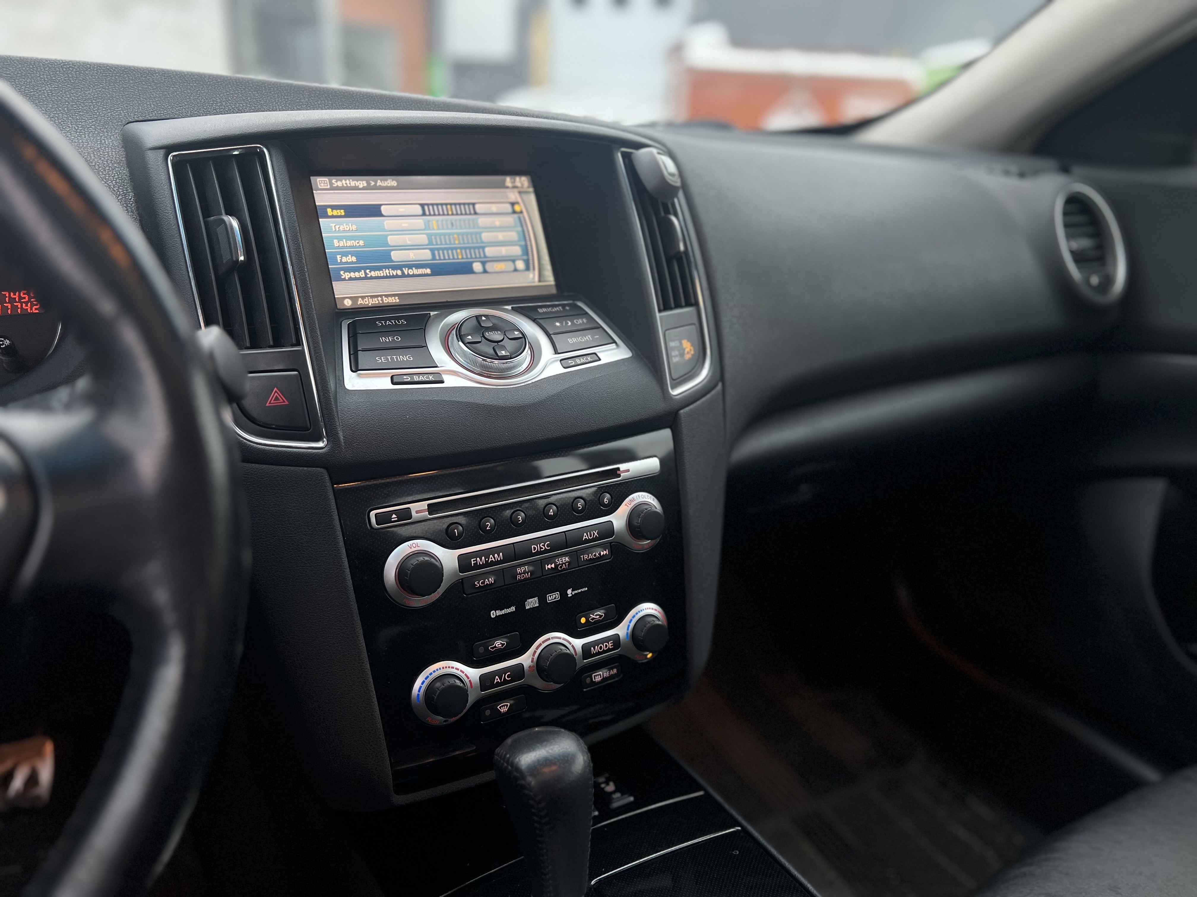 /autocainc/2010-Nissan-Maxima-2293699091548096.jpg