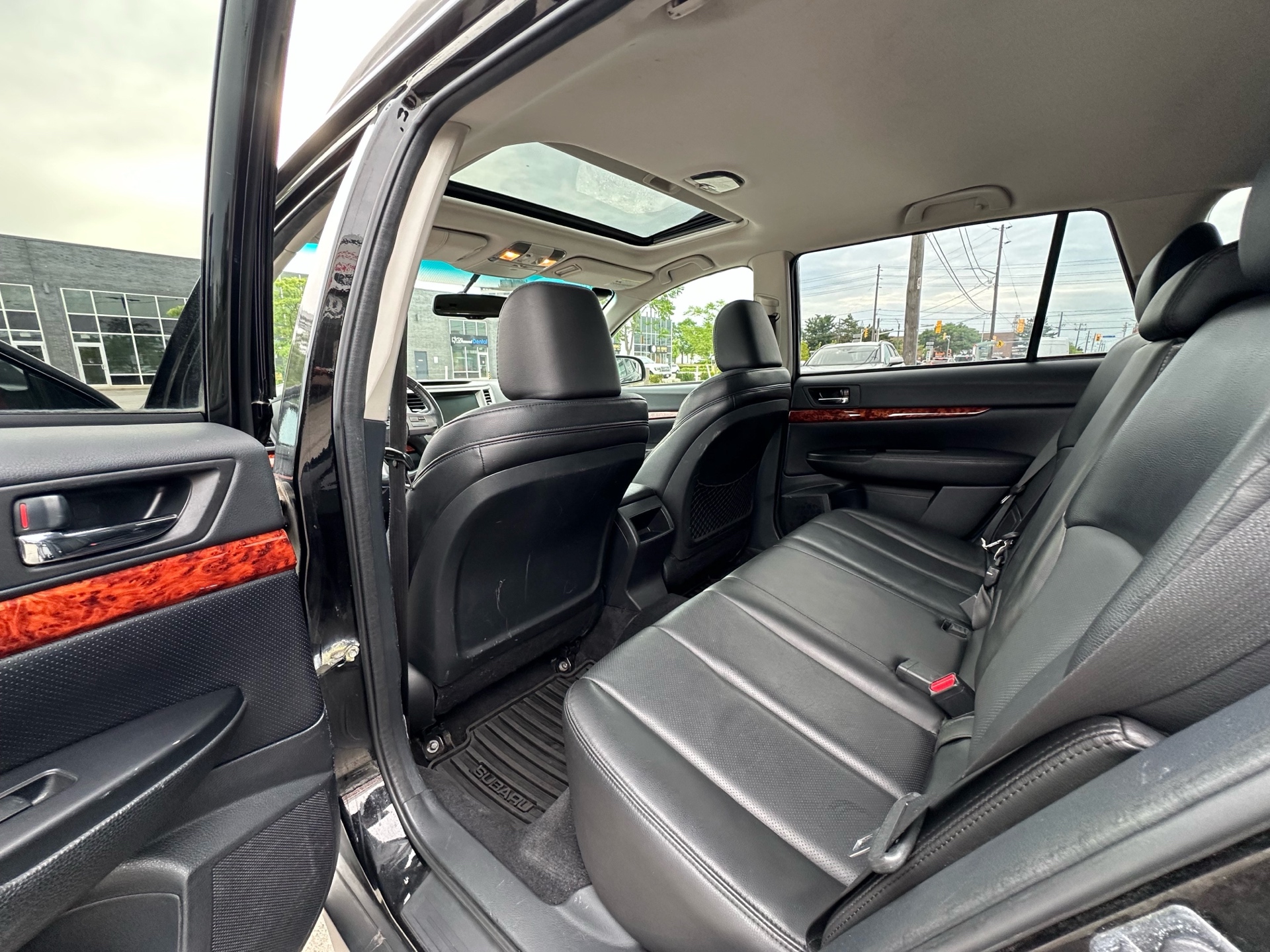 /autocainc/2010-Subaru-Outback-7006578152602154.jpg