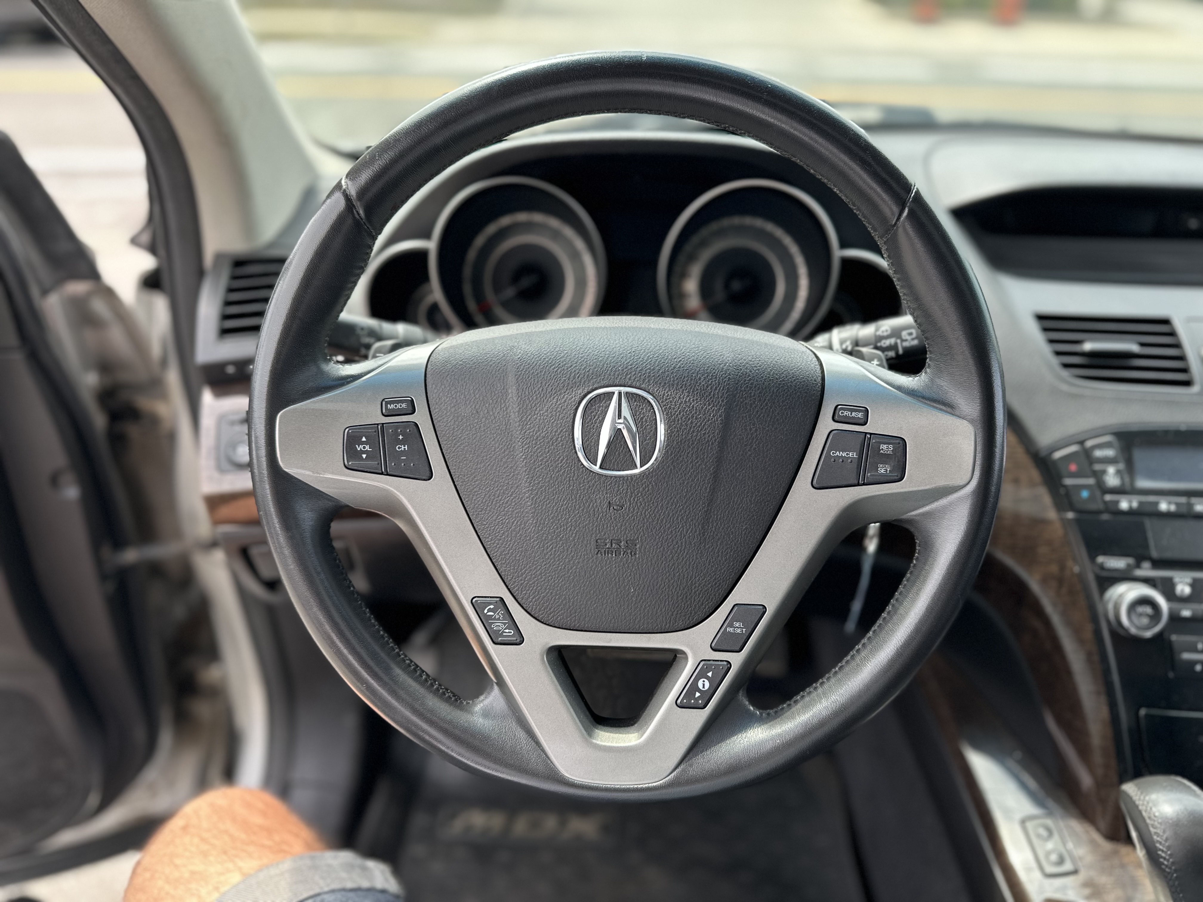 /autocainc/2011-Acura-MDX-4909618724020377.jpg
