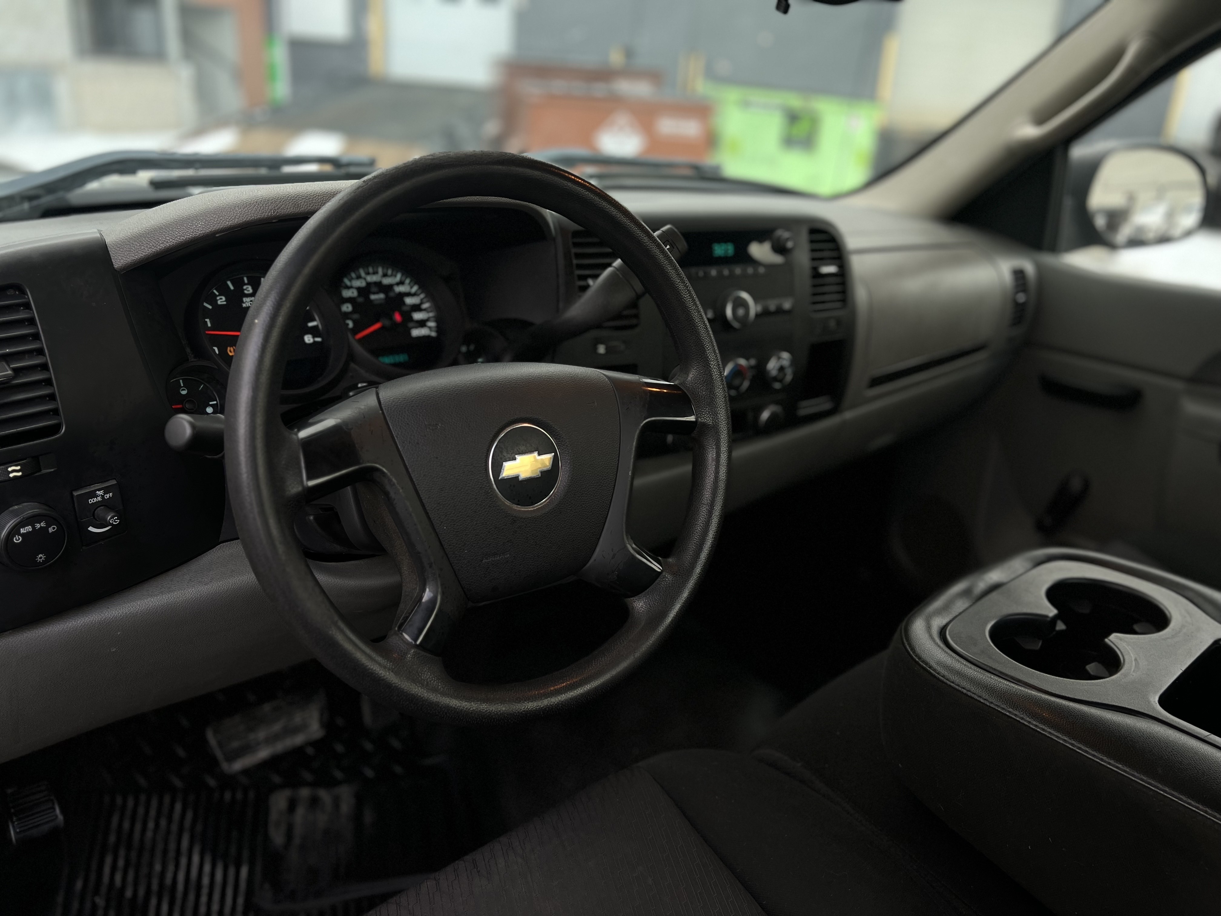 /autocainc/2011-Chevrolet-Silverado1500-2579114712568502.jpg
