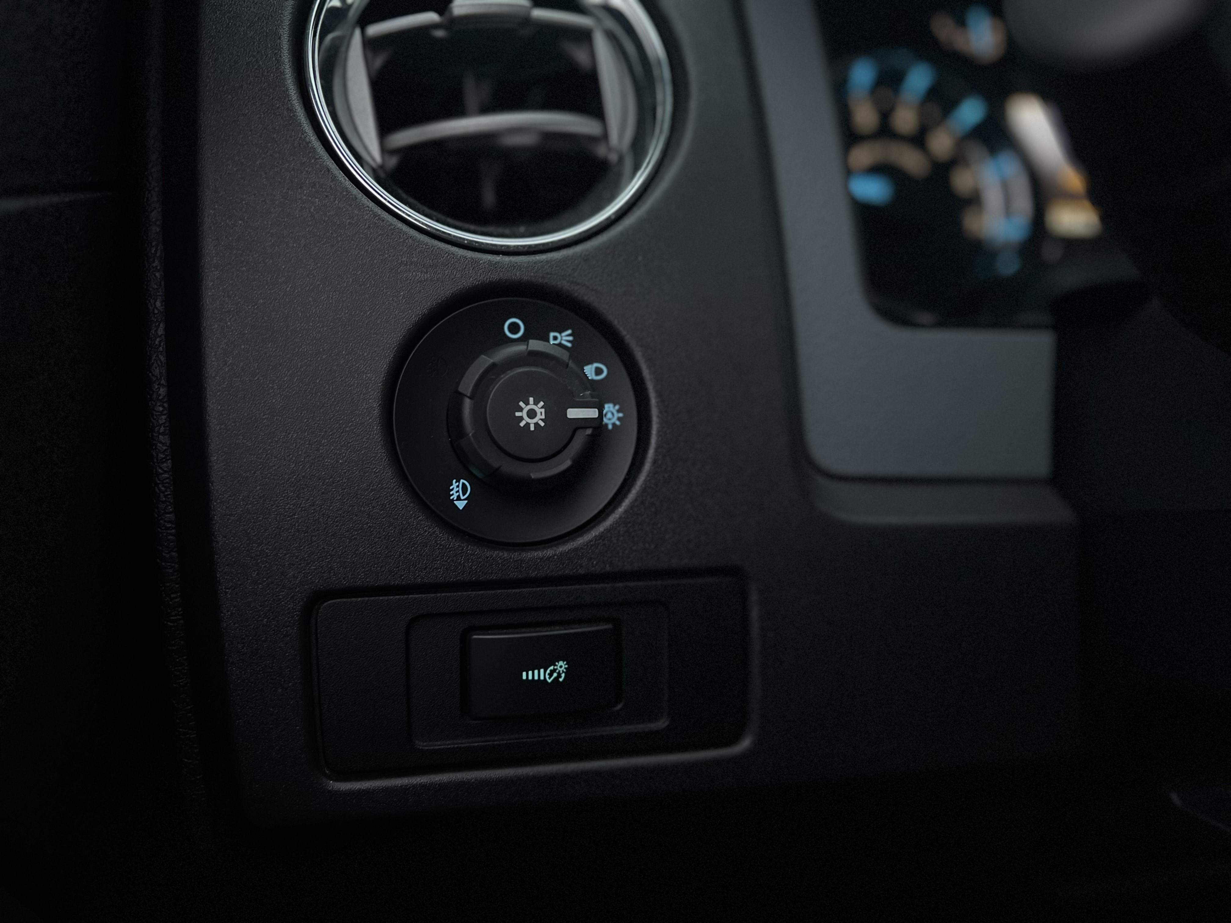 /autocainc/2011-Ford-F-150-6270688922334744.jpg