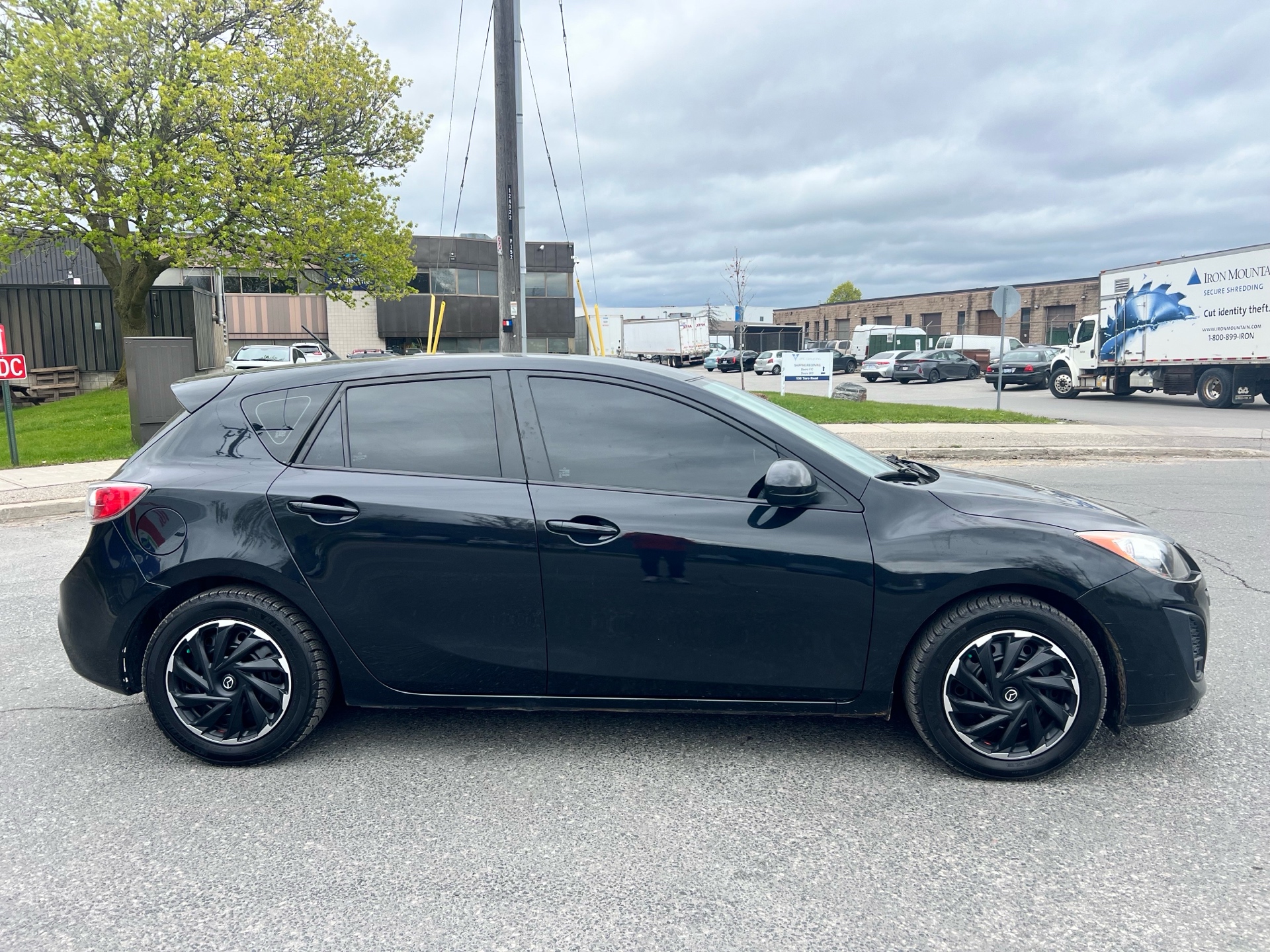 /autocainc/2011-Mazda-Mazda3-06129579161500831.jpg
