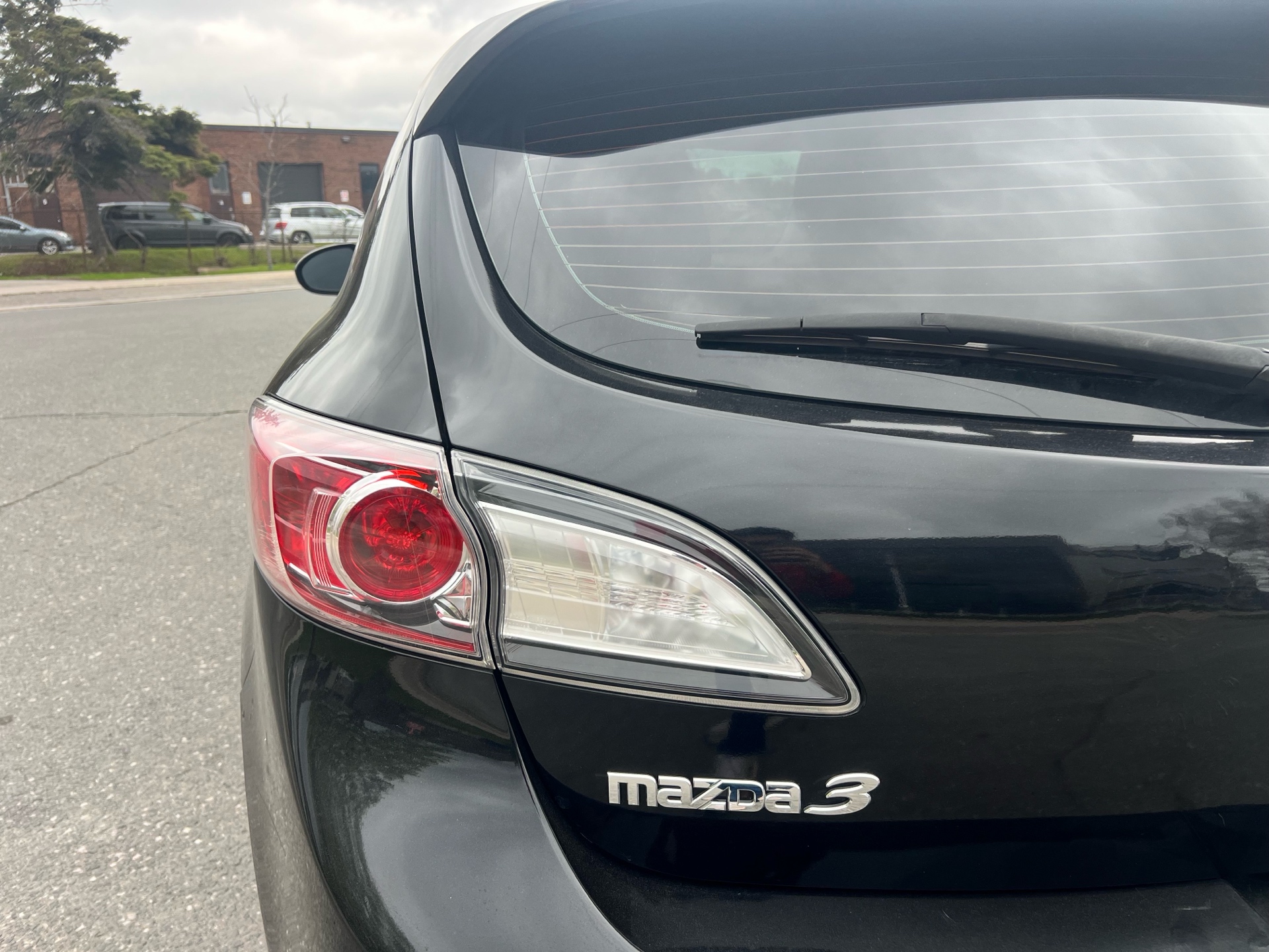 /autocainc/2011-Mazda-Mazda3-6014405056495764.jpg