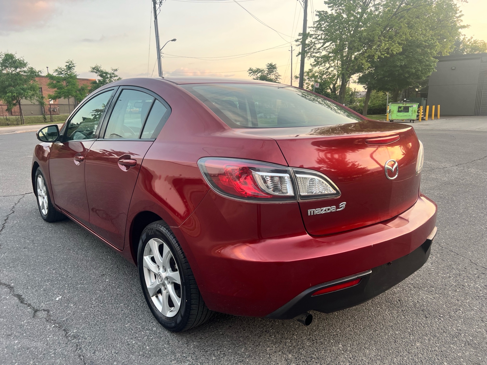 /autocainc/2011-Mazda-Mazda3-7317400908397294.jpg