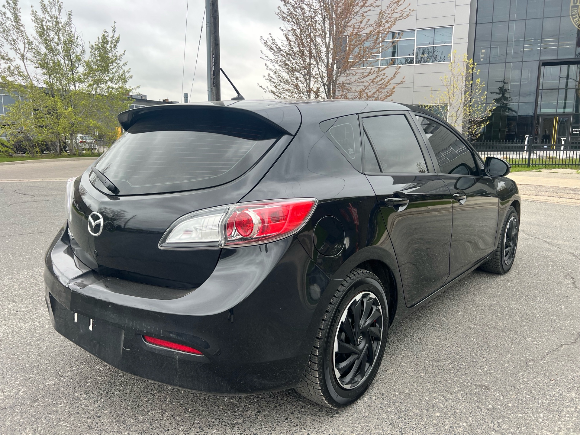 /autocainc/2011-Mazda-Mazda3-8934029112422497.jpg