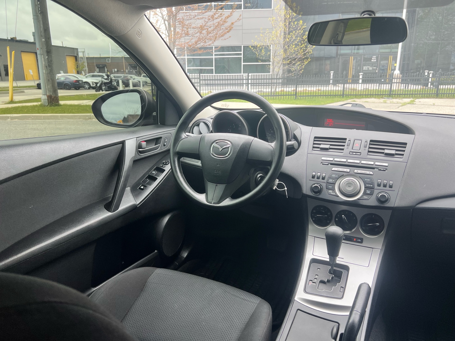 /autocainc/2011-Mazda-Mazda3-9774737978536032.jpg