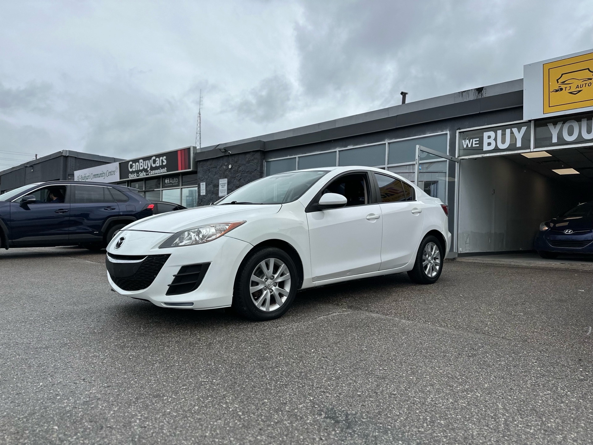 /autocainc/2011-Mazda-Mazda3-9799160265495477.jpg