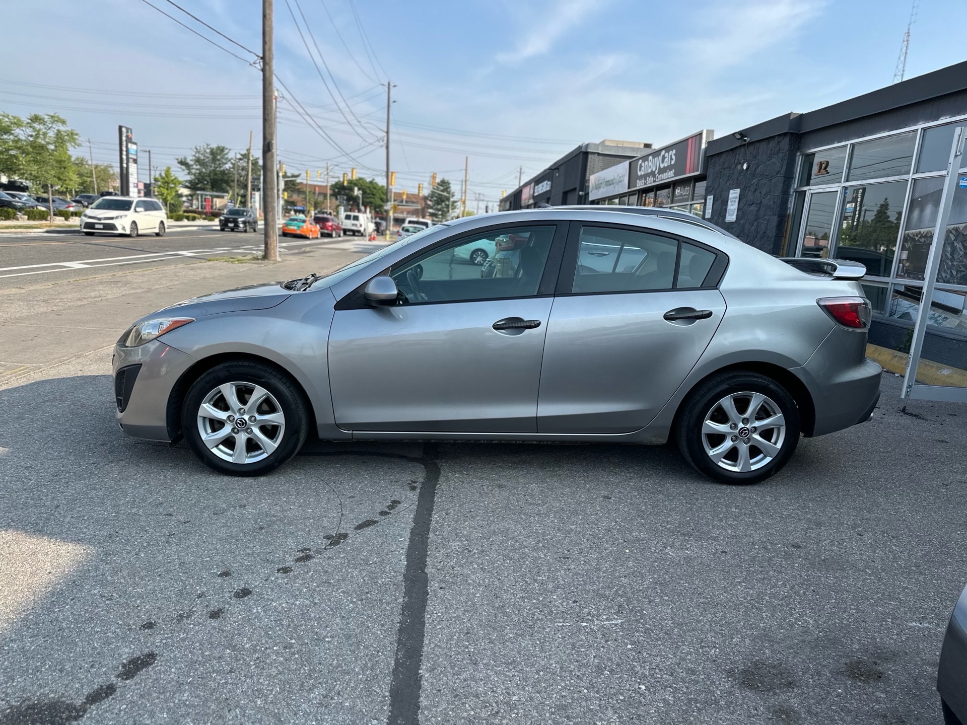 /autocainc/2011-Mazda-Mazda3-9830523904342874.jpg