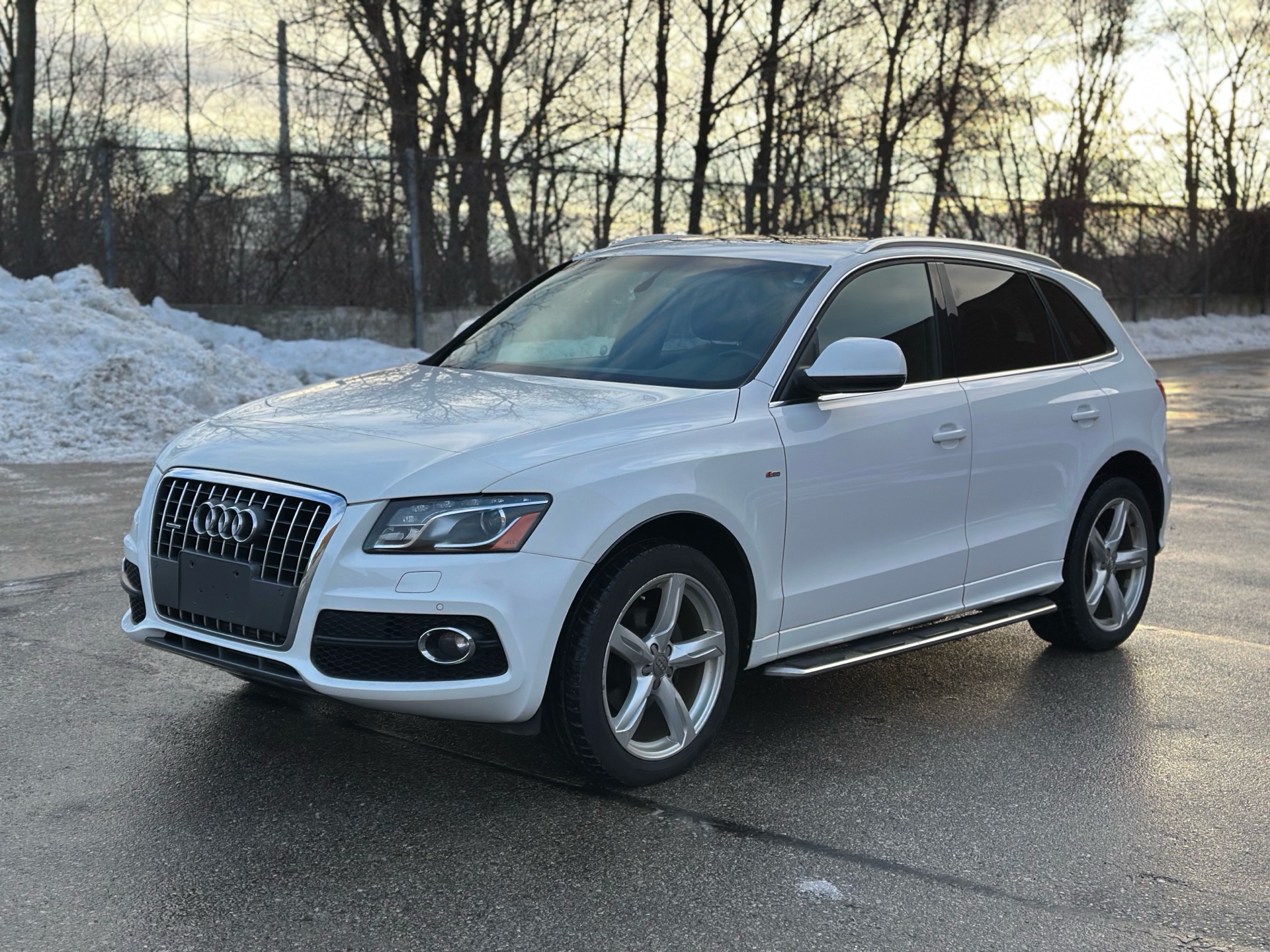 /autocainc/2012-Audi-Q5-0036461638896798654.jpg