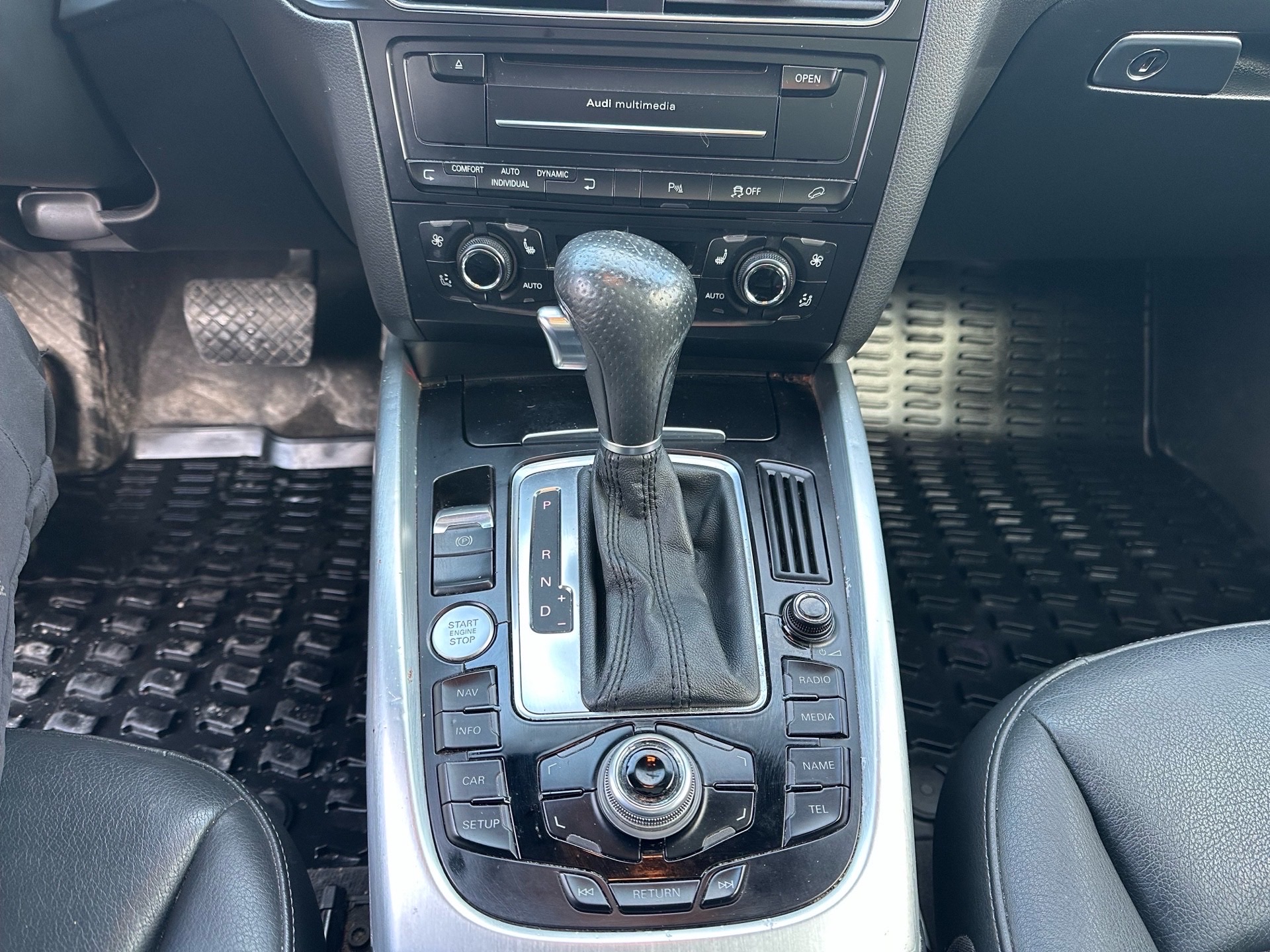/autocainc/2012-Audi-Q5-2594840305189827.jpg