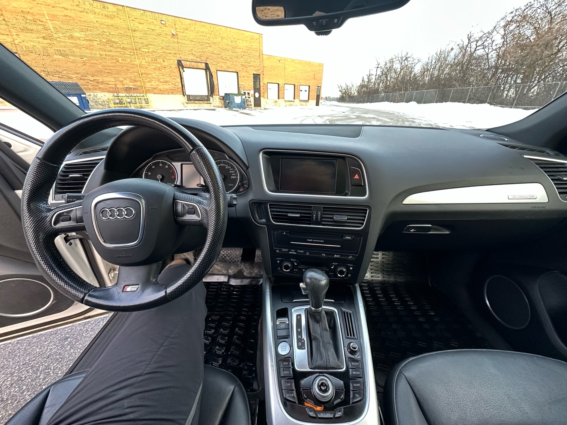 /autocainc/2012-Audi-Q5-27420112050246703.jpg