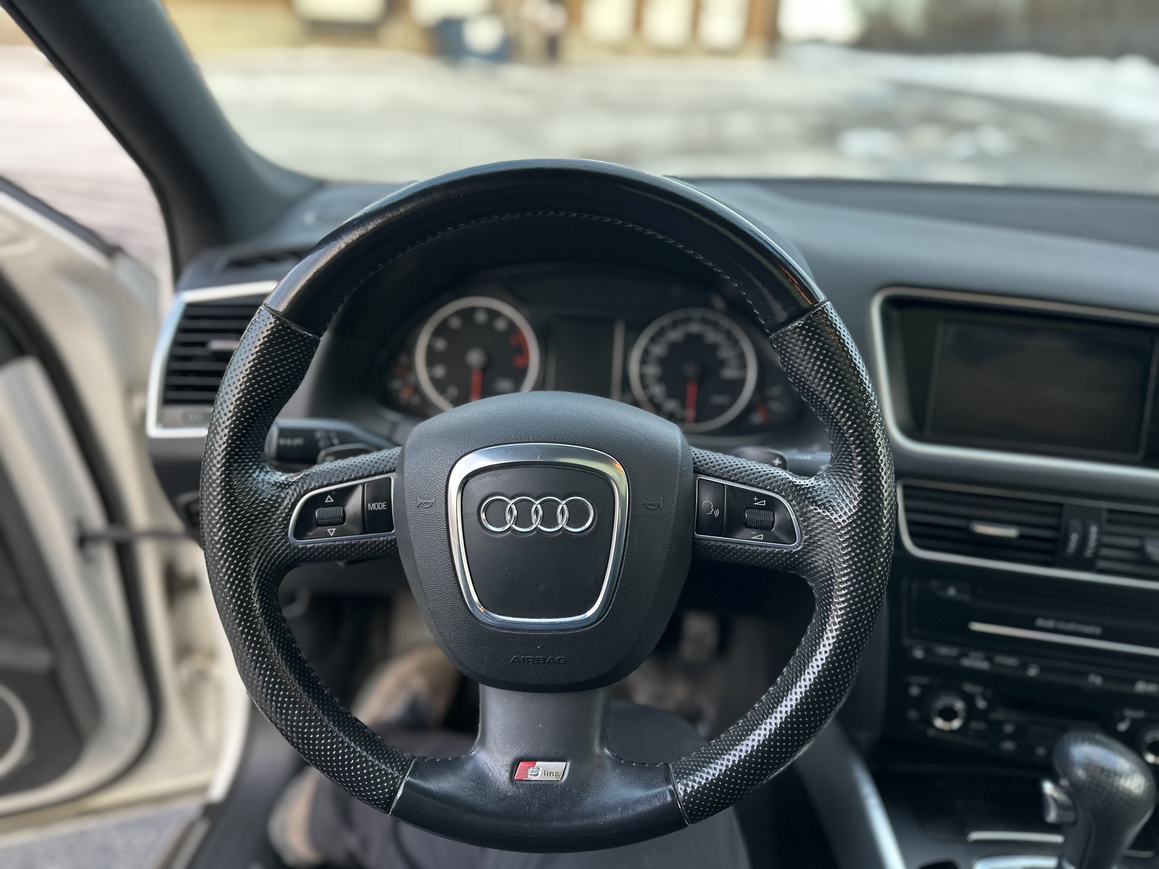 /autocainc/2012-Audi-Q5-42000017961461356.jpg